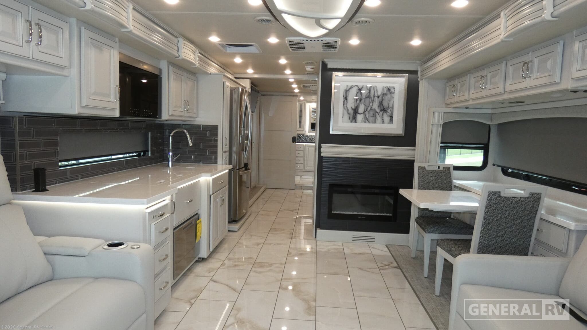 2026 Fleetwood Discovery 38W - New Class A For Sale by General RV Center in Dover, Florida