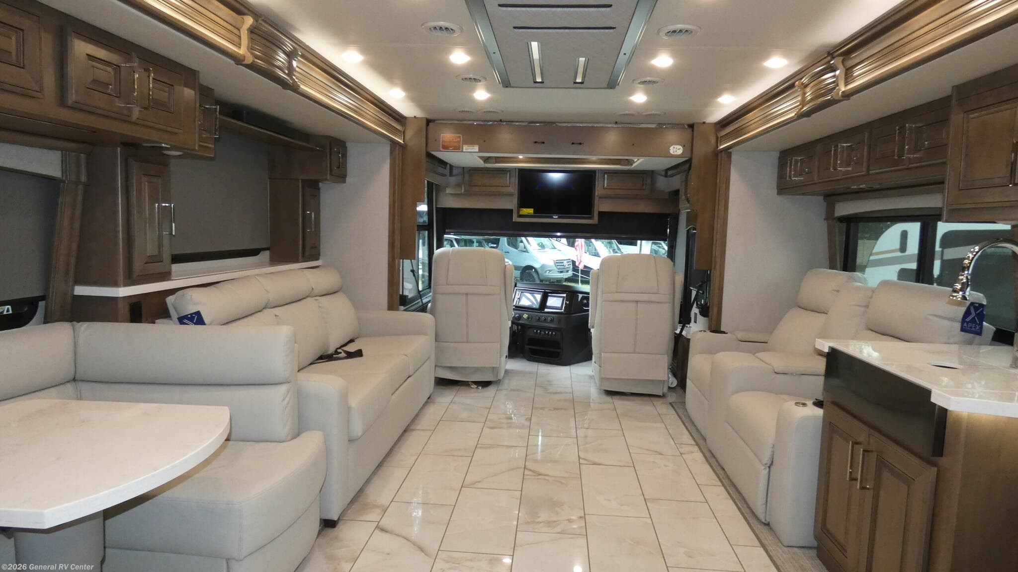 New 2026 Fleetwood Discovery LXE 44B available in Dover, Florida