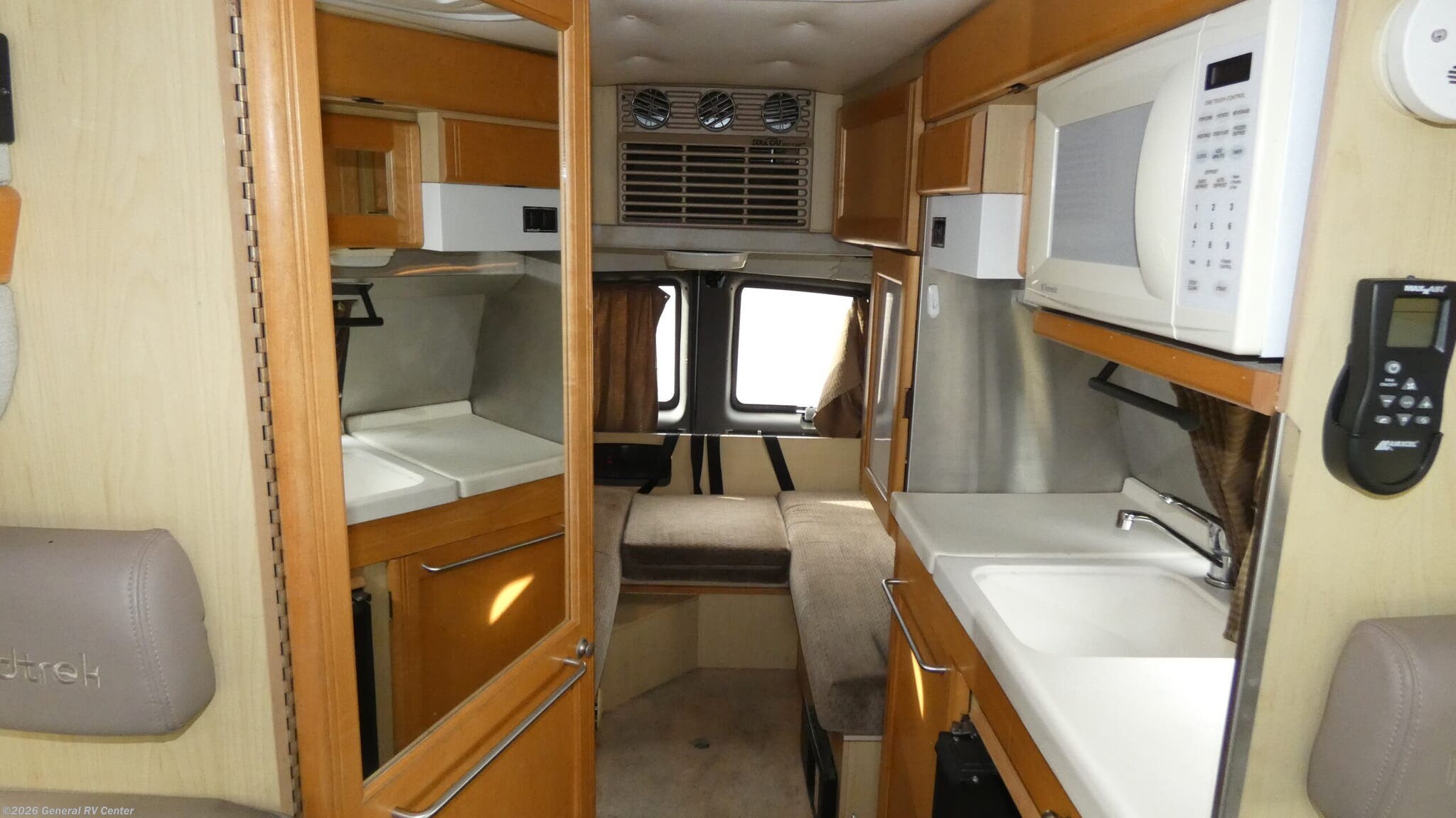 2004 Roadtrek VERSATILE 190 - Used Class B For Sale by General RV Center in Dover, Florida