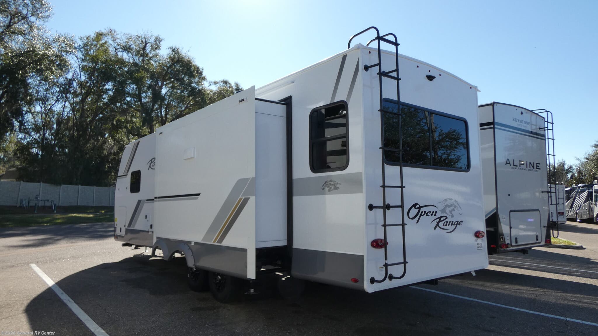 2026 ROAMER LIGHT DUTY 29RLTS by Highland Ridge from General RV Center in Dover, Florida