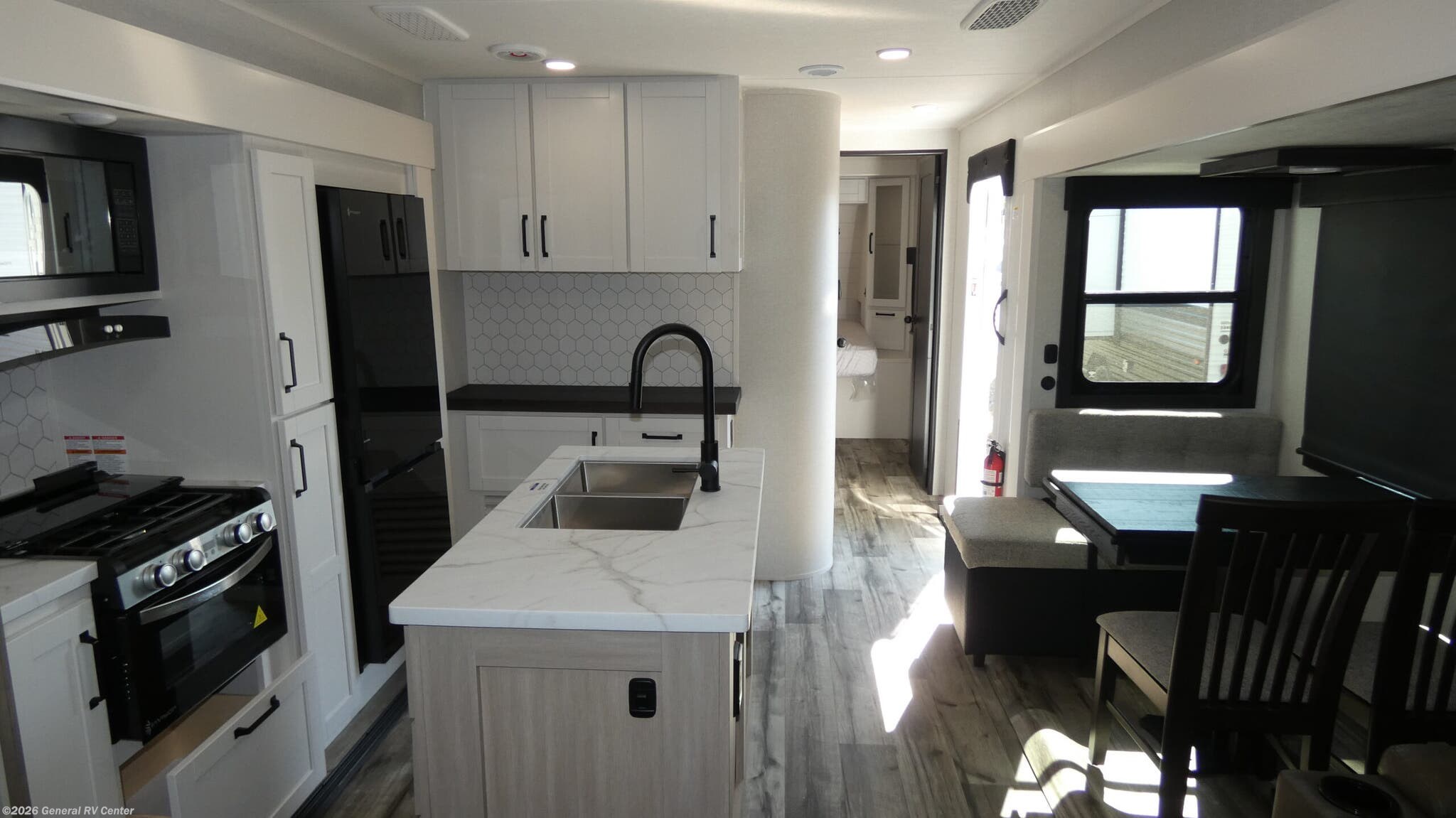 New 2026 Highland Ridge ROAMER LIGHT DUTY 29RLTS available in Dover, Florida