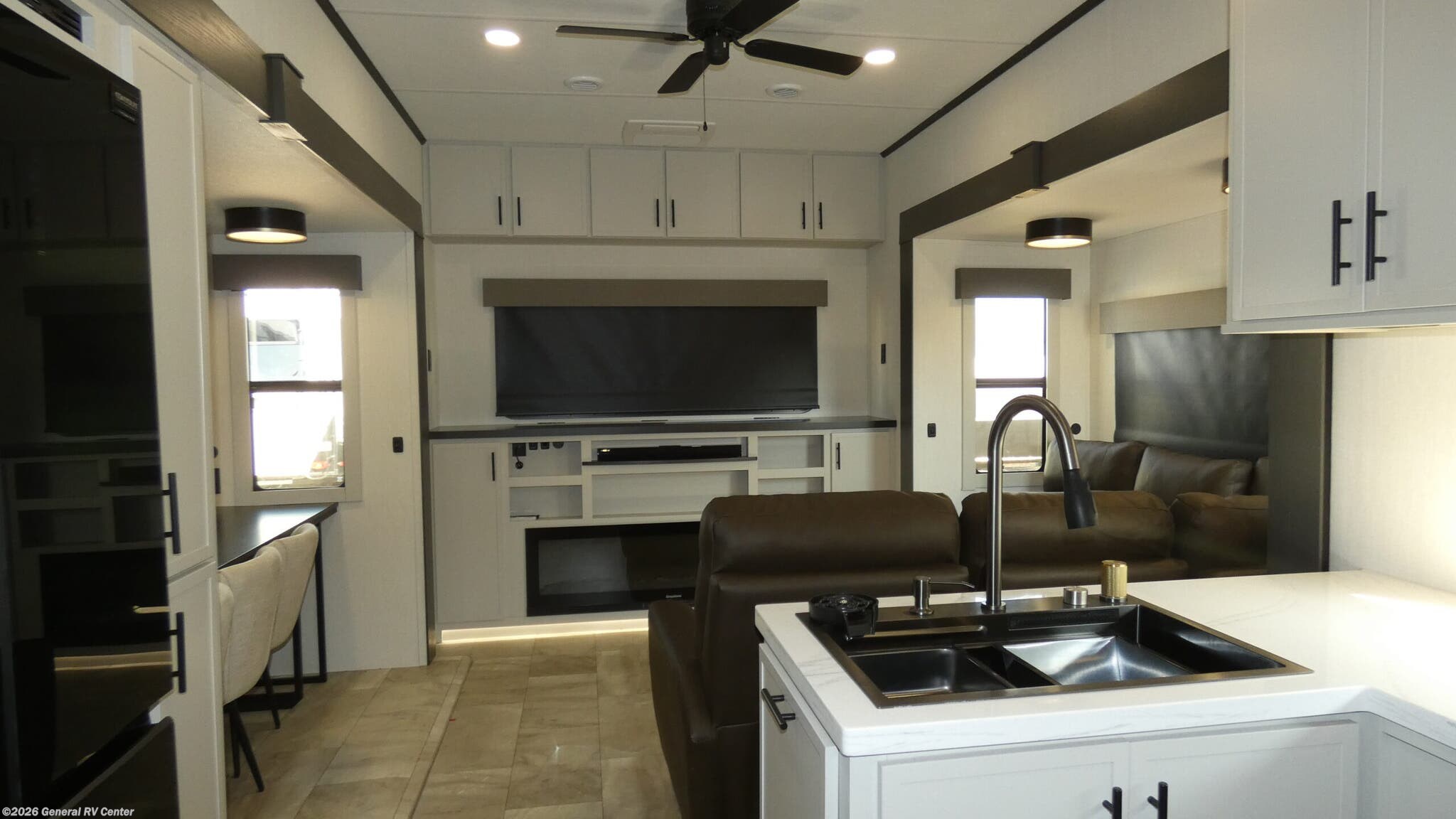 2026 Prime Time Sanibel 34LOUNGE - New Fifth Wheel For Sale by General RV Center in Dover, Florida