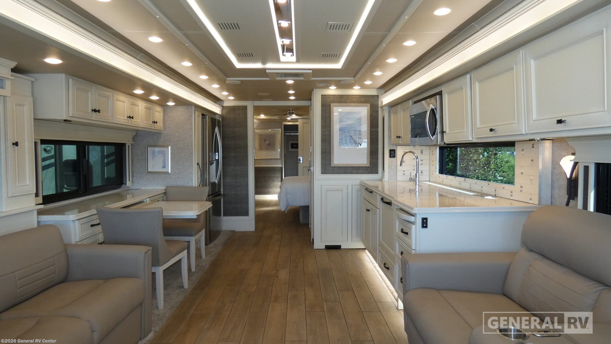 2023 Tiffin Phaeton 44OH - Used Class A For Sale by General RV Center in Dover, Florida