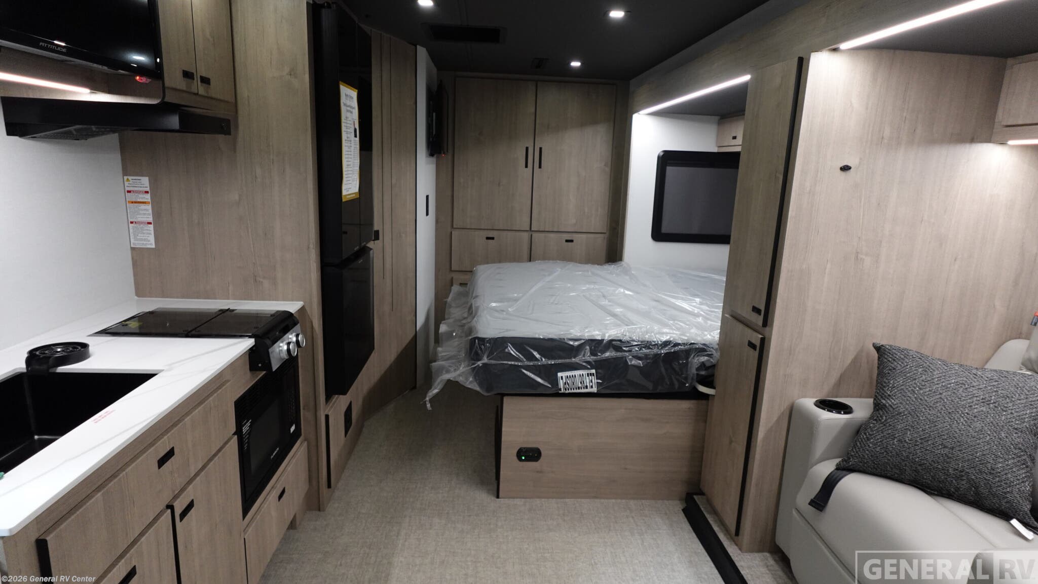2026 Grand Design Lineage Series M 25FW - New Class C For Sale by General RV Center in Dover, Florida