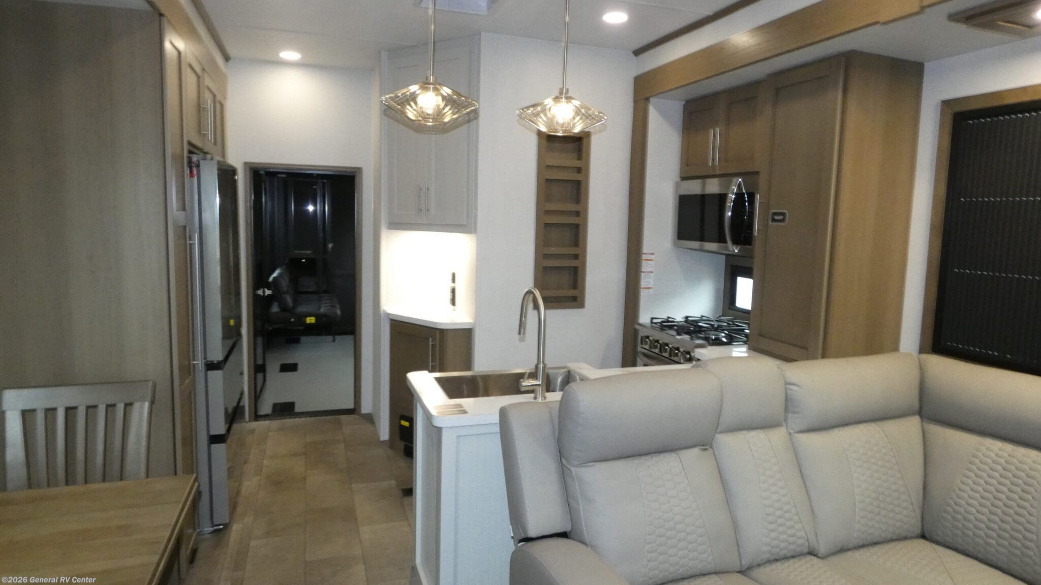 2026 Keystone Fuzion 432 - New Fifth Wheel For Sale by General RV Center in Dover, Florida