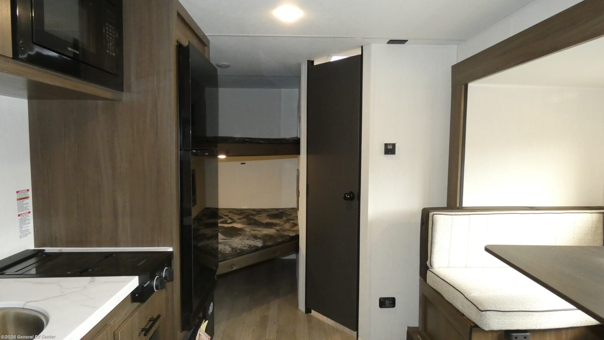 2026 Prime Time Avenger 18DBS - New Travel Trailer For Sale by General RV Center in Dover, Florida