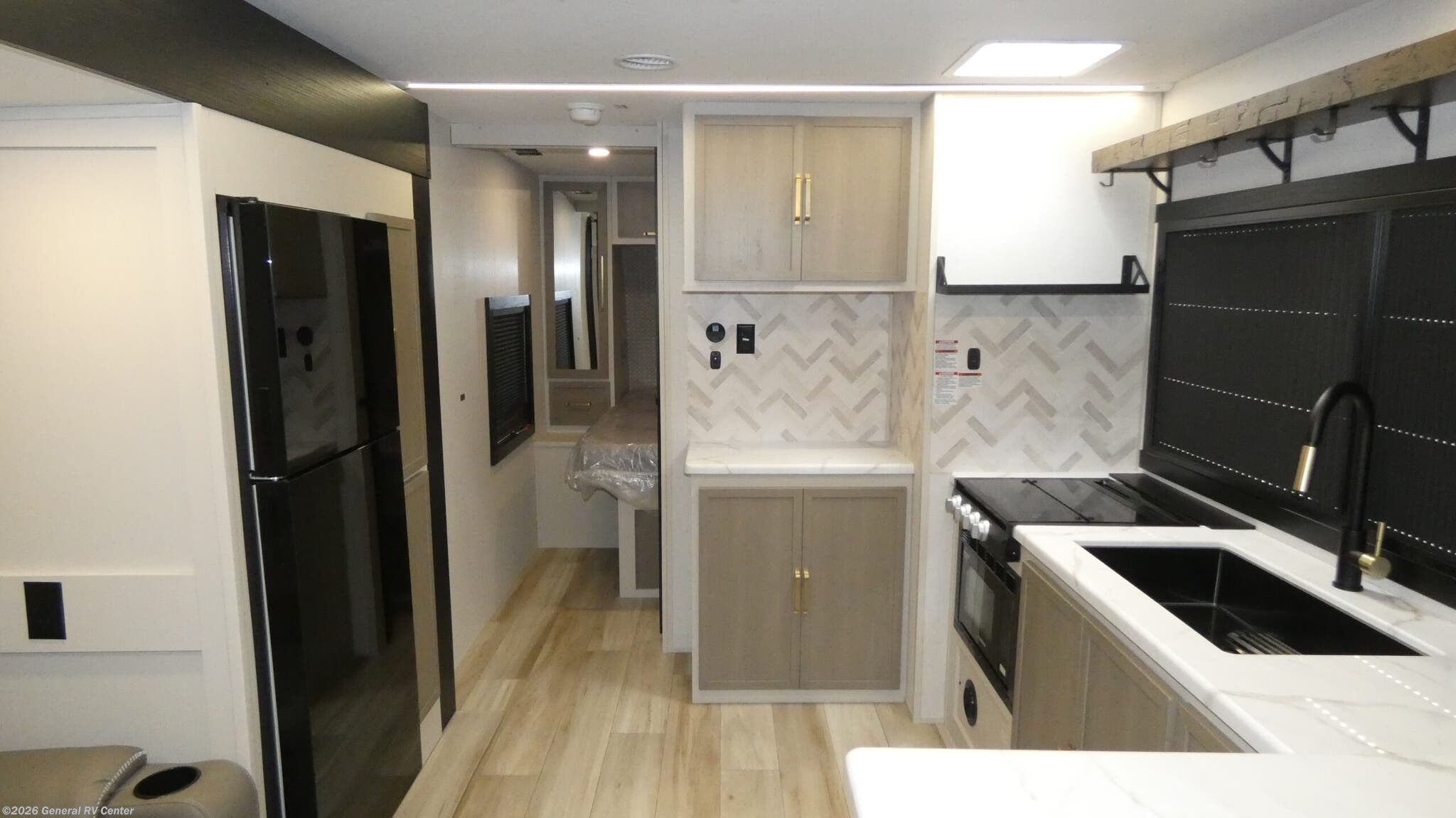 New 2026 Forest River WILDWOOD-HG 24RBHL available in Dover, Florida