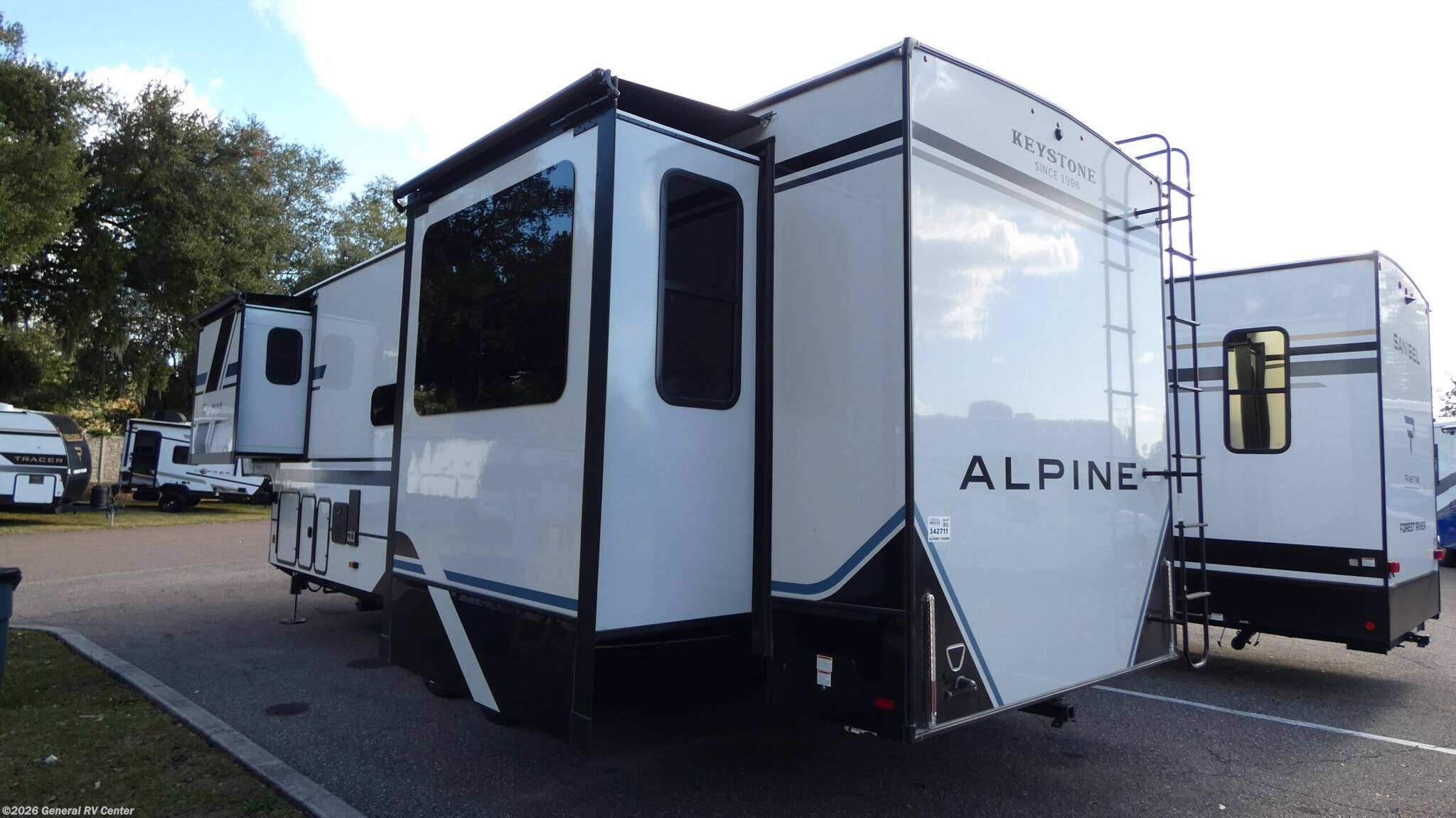 2026 Alpine 3100RE by Keystone from General RV Center in Dover, Florida