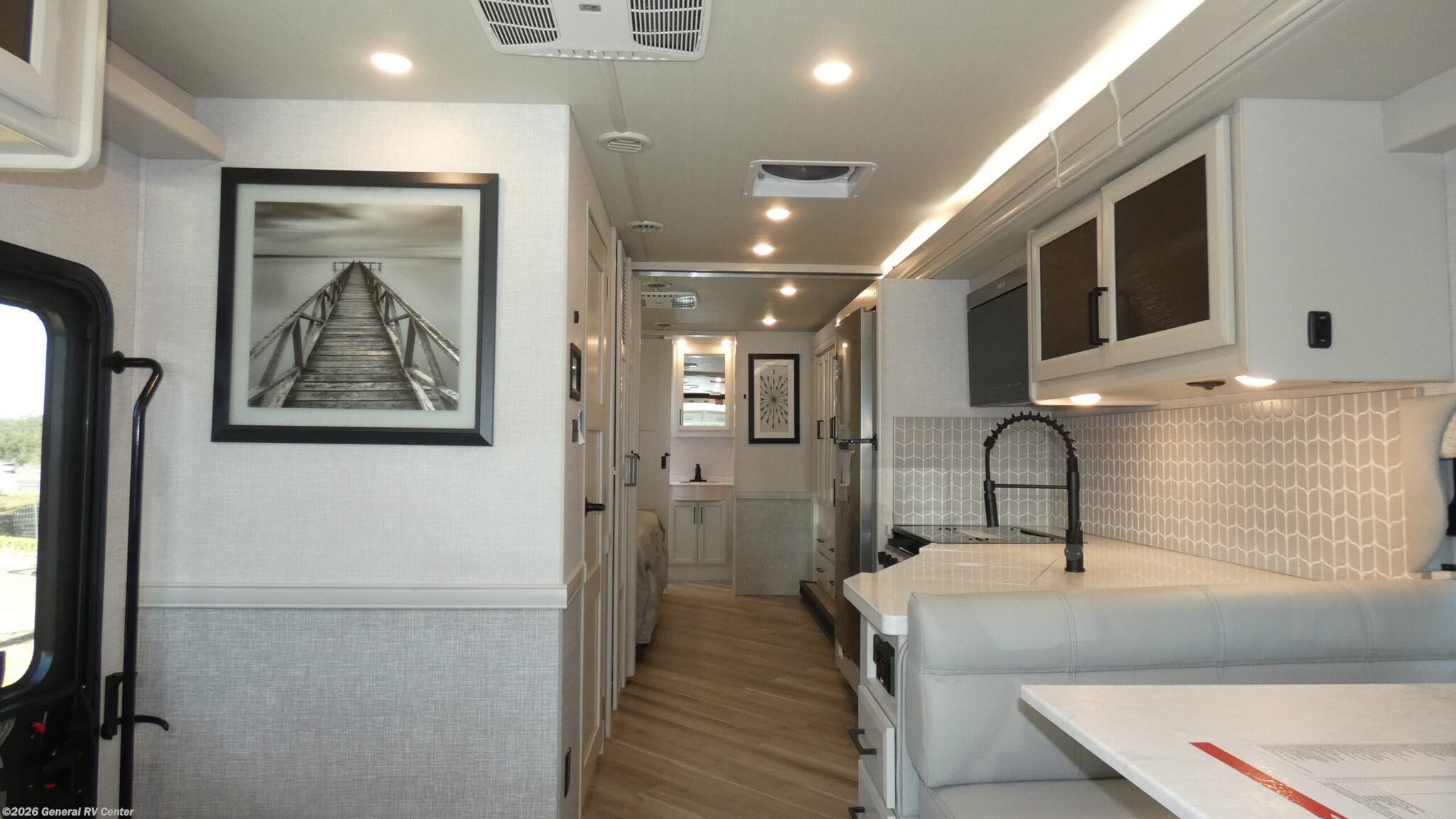 2026 Fleetwood Fortis 33HB - New Class A For Sale by General RV Center in Dover, Florida