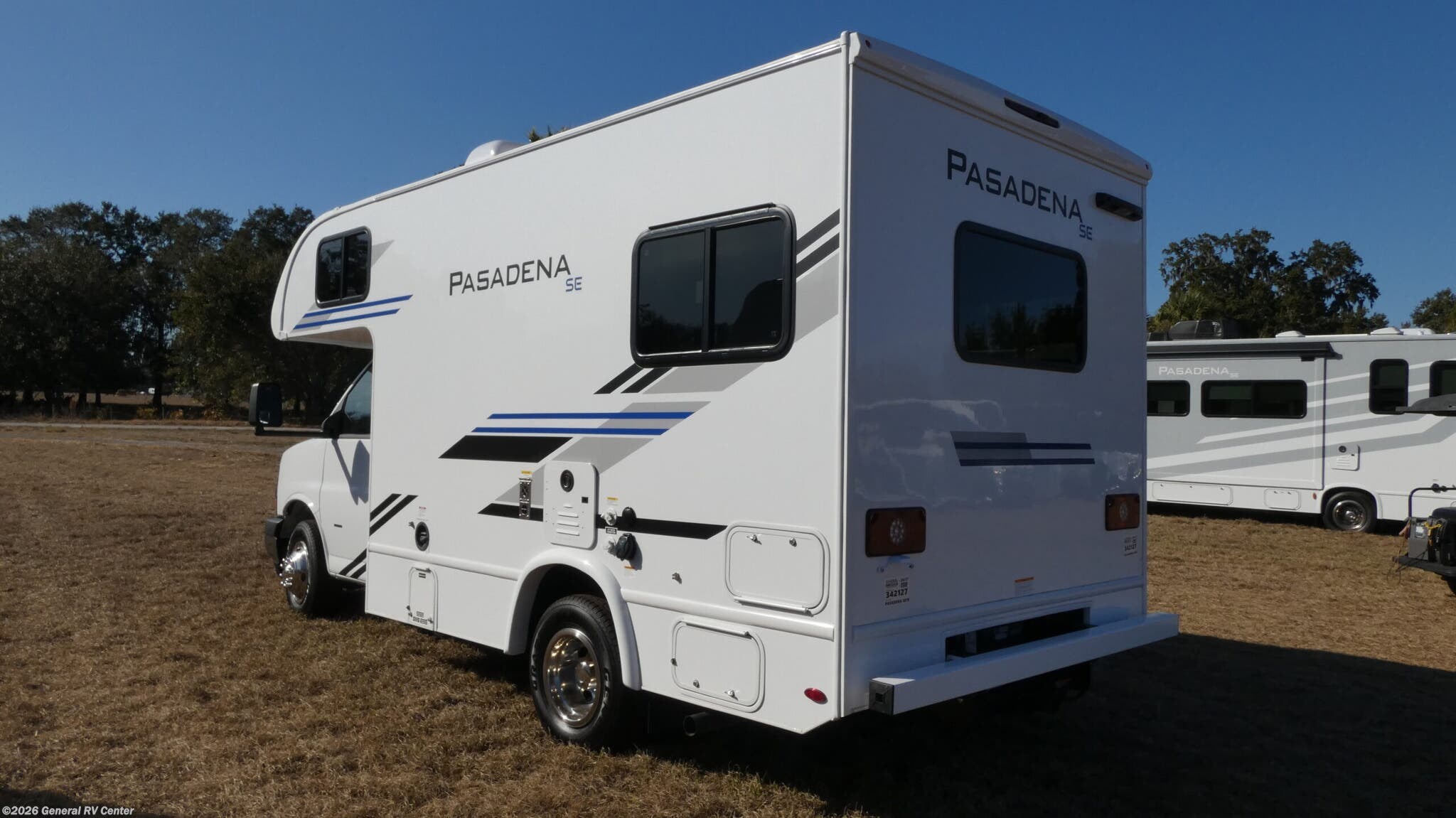 2026 Pasadena SE SE19 by Thor Motor Coach from General RV Center in Dover, Florida