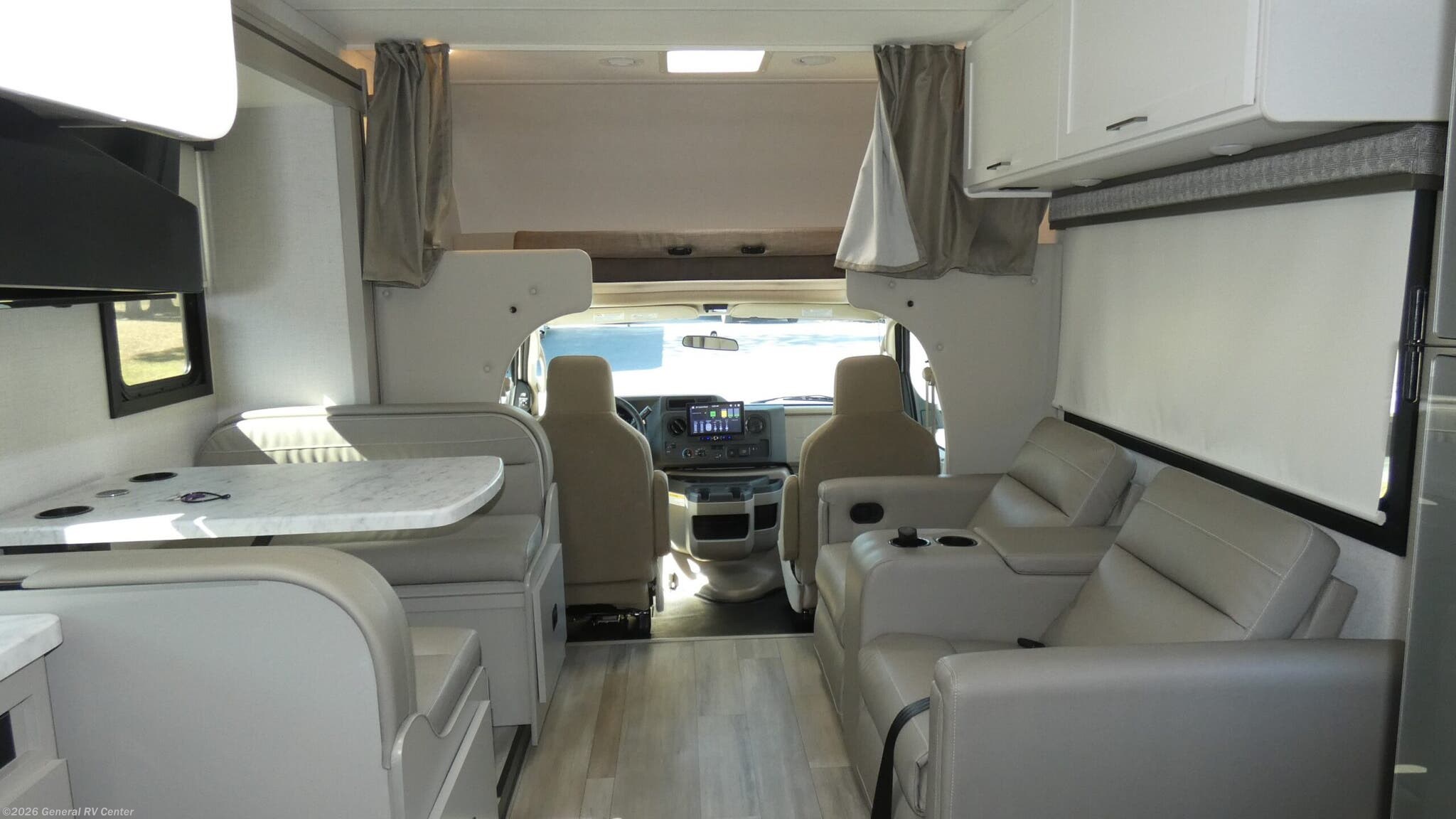 New 2026 Thor Motor Coach Pasadena SE SE29 available in Dover, Florida