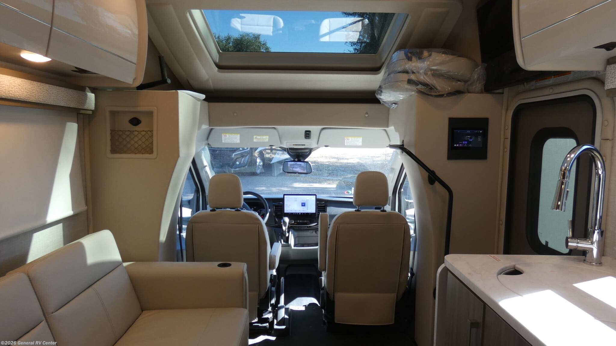 New 2026 Thor Motor Coach Gemini AWD 24JG available in Dover, Florida