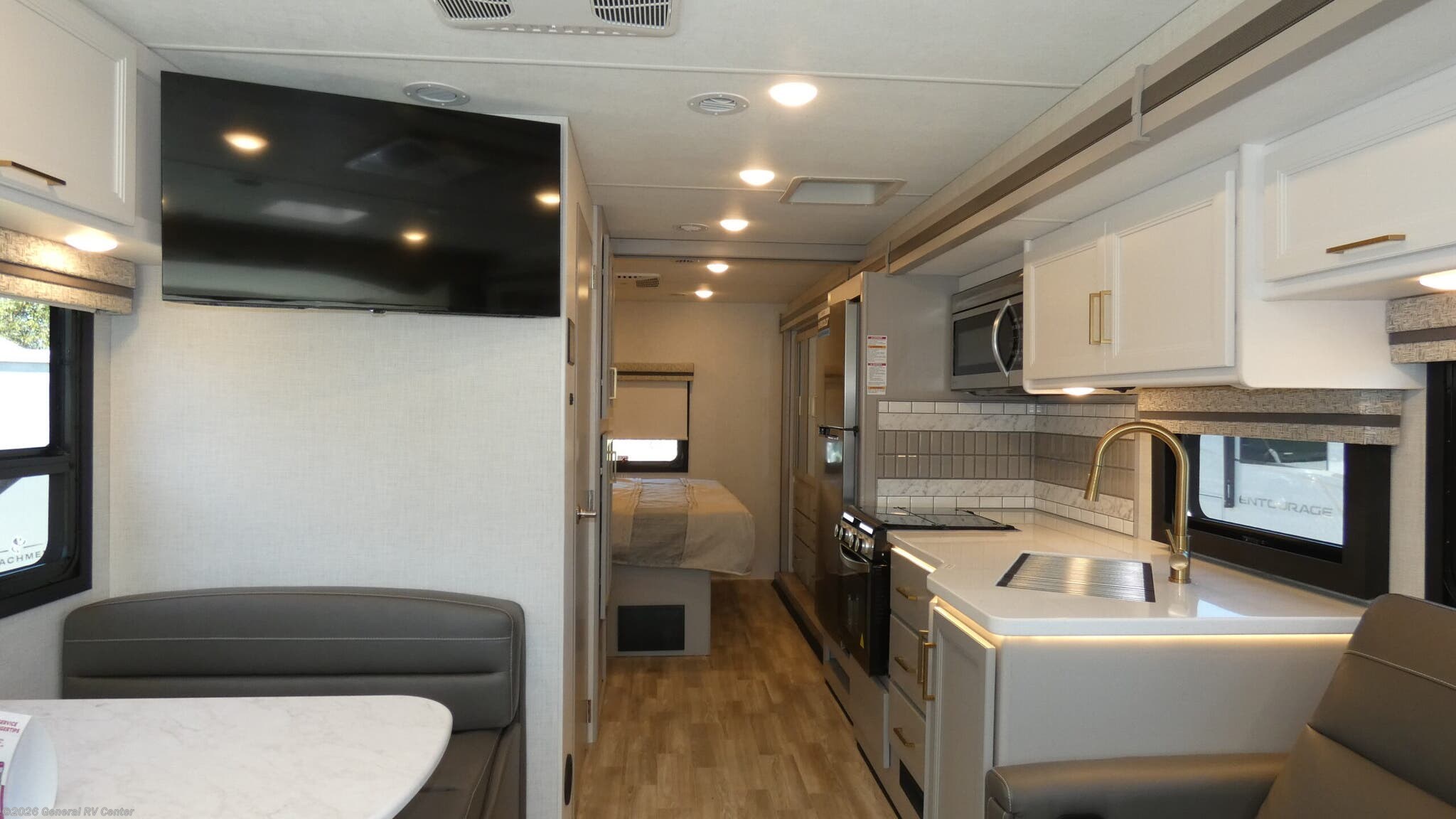 2026 Thor Motor Coach Windsport 29L - New Class A For Sale by General RV Center in Dover, Florida
