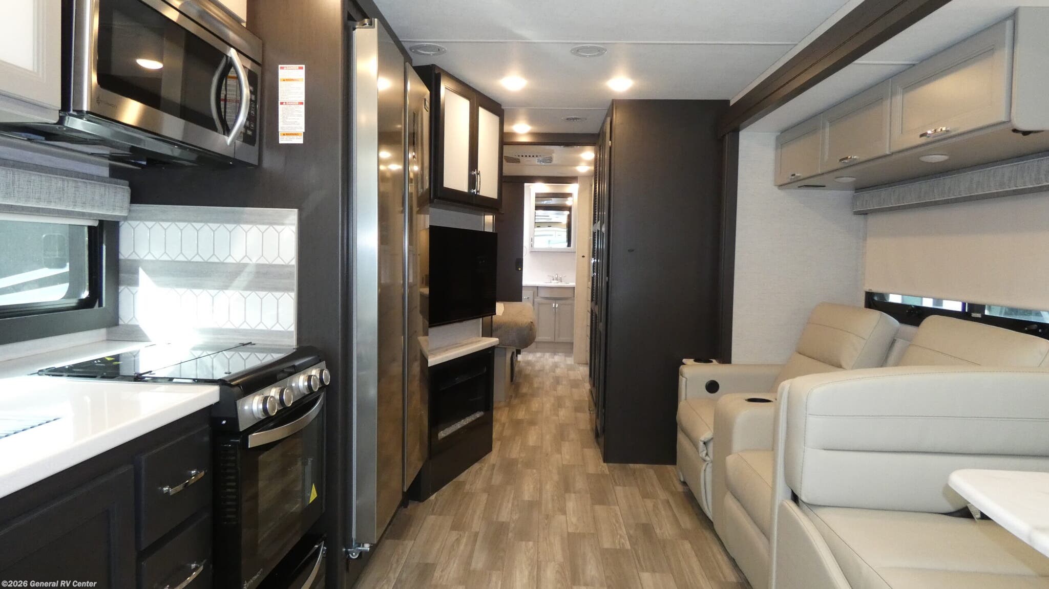 2026 Thor Motor Coach Luminate GG35 - New Class A For Sale by General RV Center in Dover, Florida