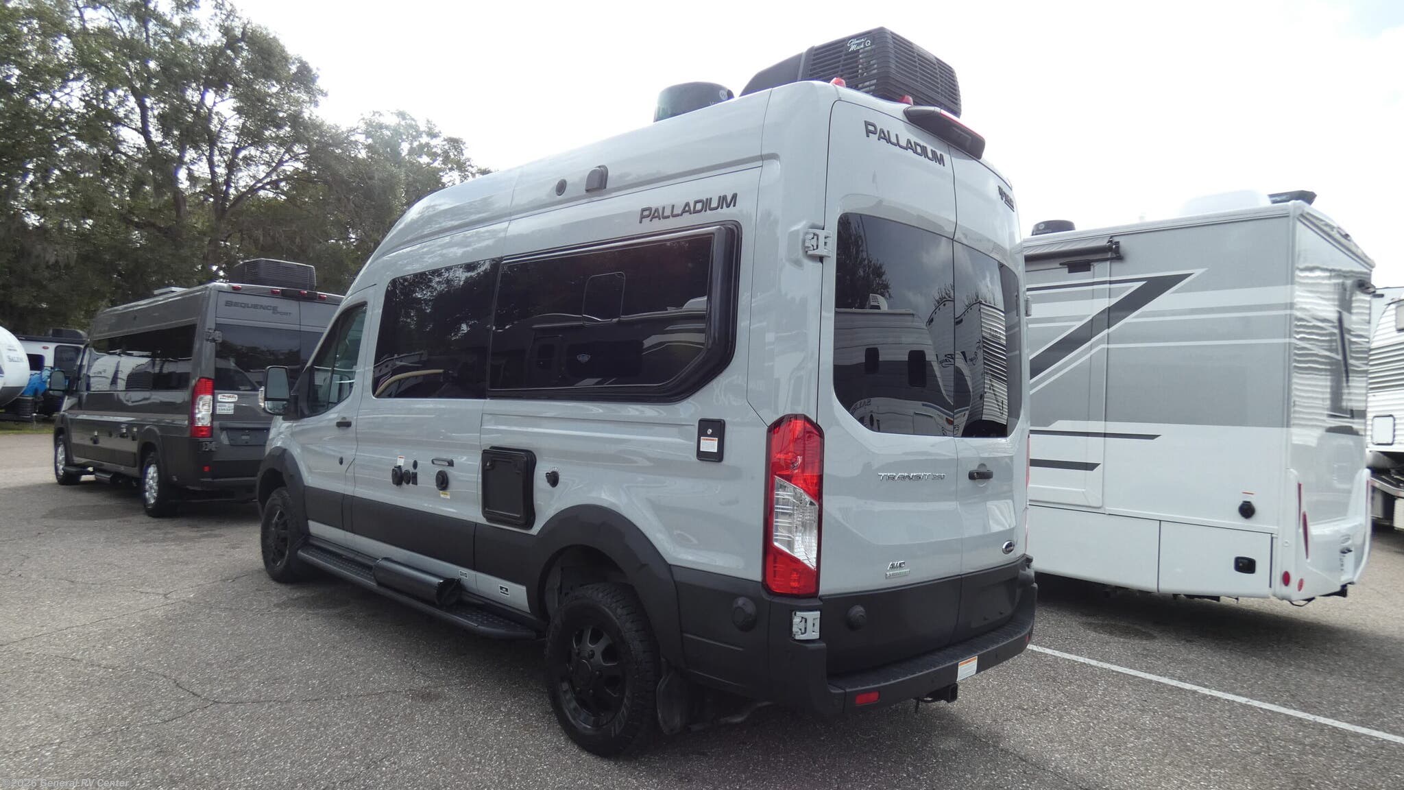 2026 Palladium 1920 by Thor Motor Coach from General RV Center in Dover, Florida