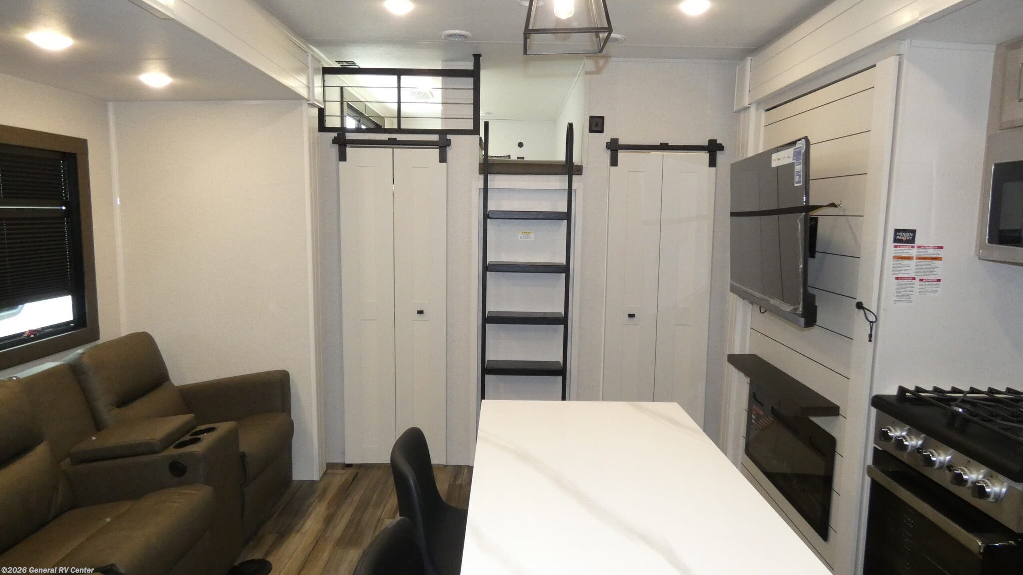 2026 Highland Ridge Open Range 3X 393TBR - New Fifth Wheel For Sale by General RV Center in Dover, Florida