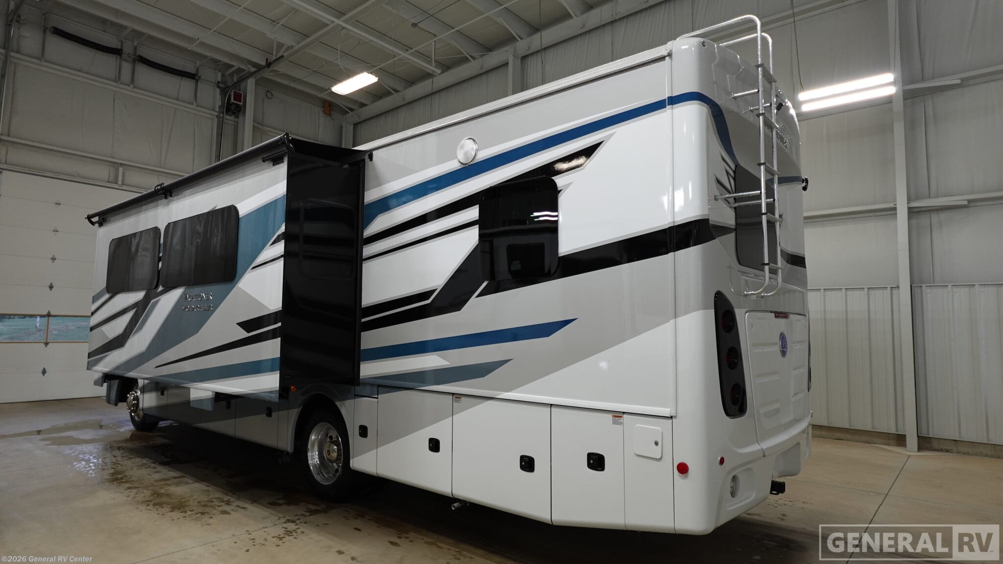 2026 Vacationer 33C by Holiday Rambler from General RV Center in Dover, Florida