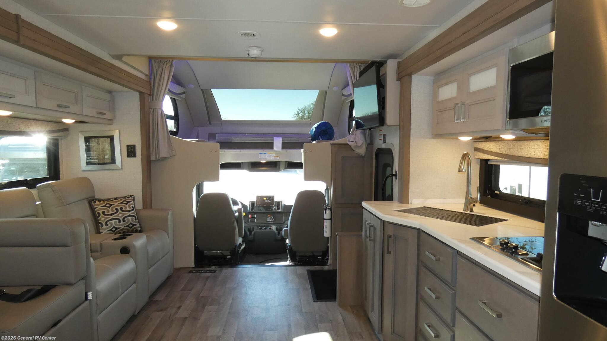 New 2026 Thor Motor Coach Pasadena 38 XL available in Dover, Florida