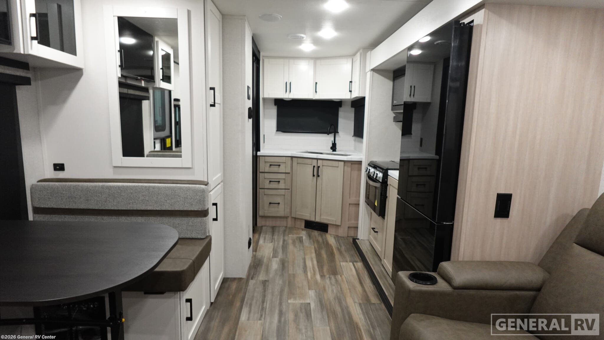 New 2026 Highland Ridge RANGE LITE 211RKM available in Dover, Florida