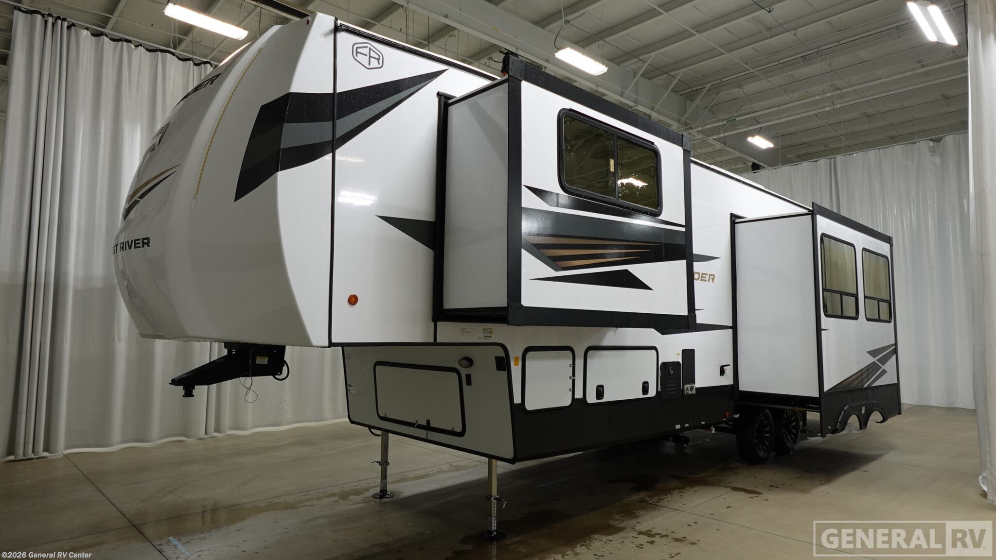 2026 Prime Time Crusader KING33 RV for Sale in Dover, FL 33527 | 339652 ...