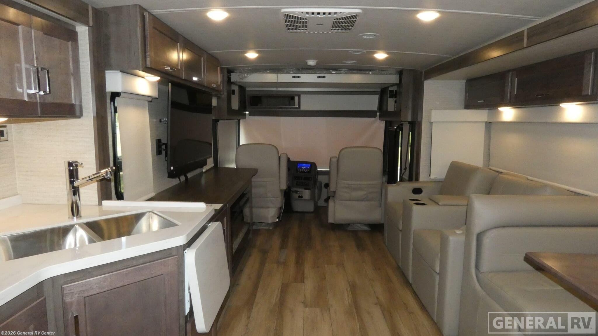 New 2026 Winnebago Forza 36H available in Dover, Florida