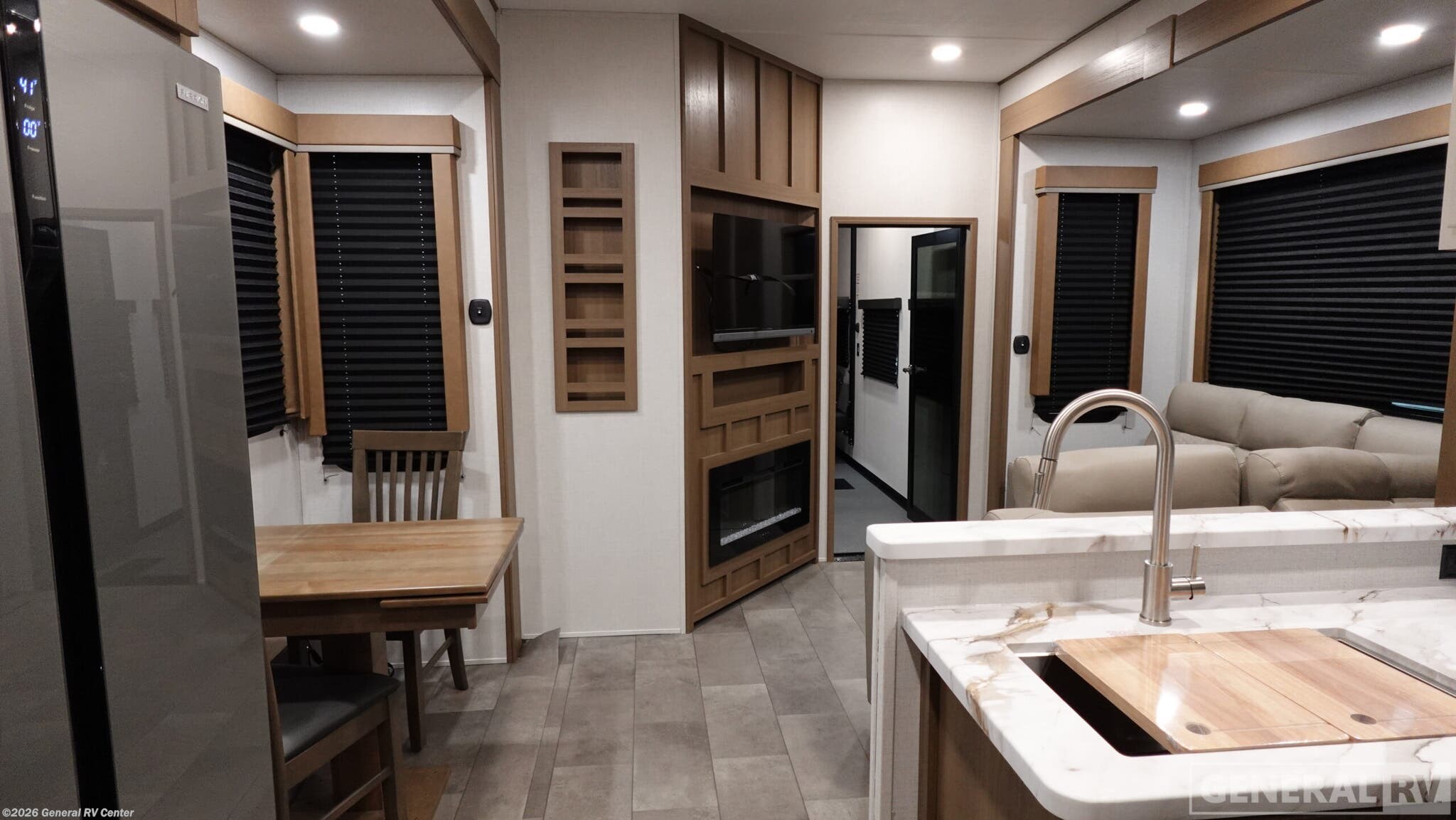 2026 Keystone Impact 418 - New Fifth Wheel For Sale by General RV Center in Dover, Florida