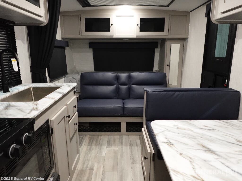 New 2026 Coachmen Apex 186BH-N available in Dover, Florida
