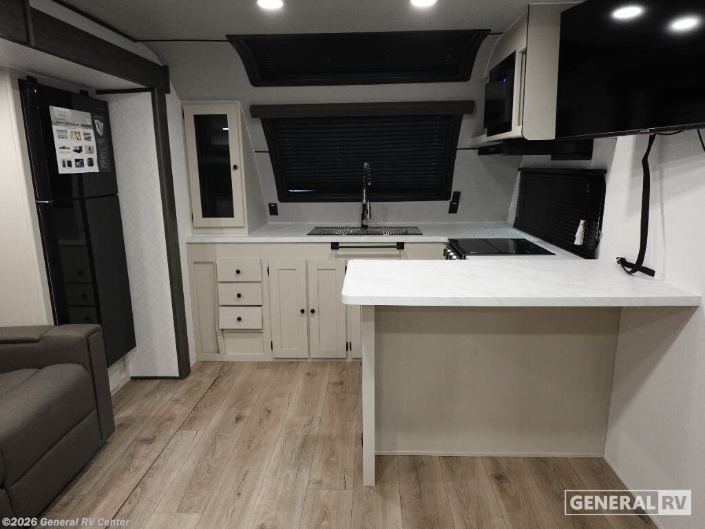 New 2026 Coachmen Spirit 2565FK available in Dover, Florida