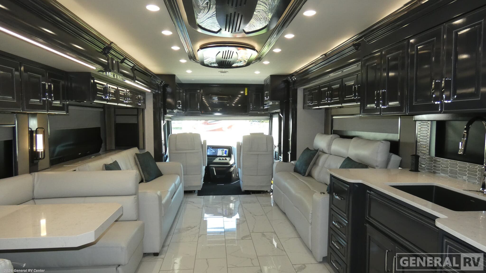 New 2026 American Coach AMER DREAM 45A available in Dover, Florida