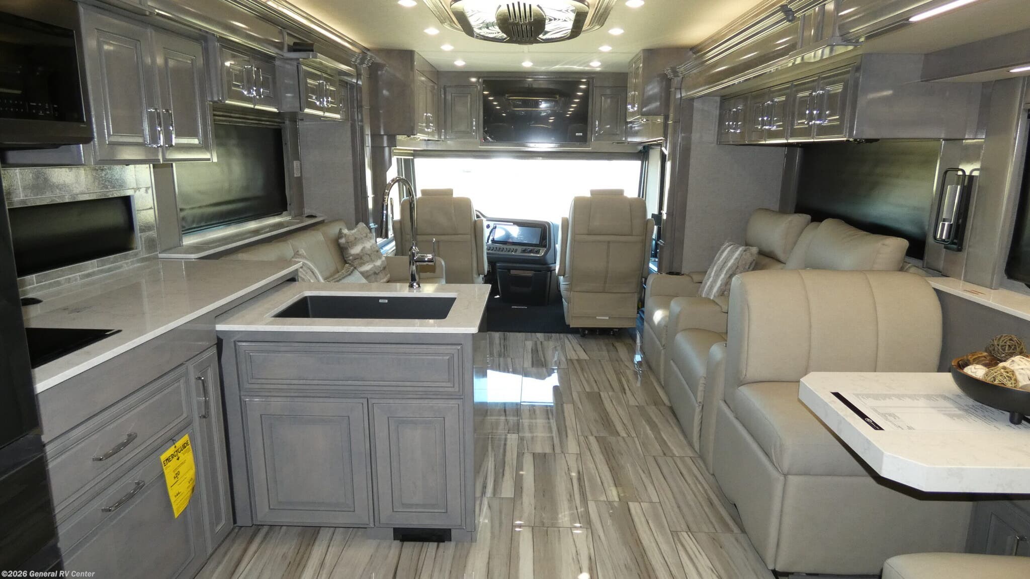 New 2026 American Coach AMER DREAM 45P available in Dover, Florida