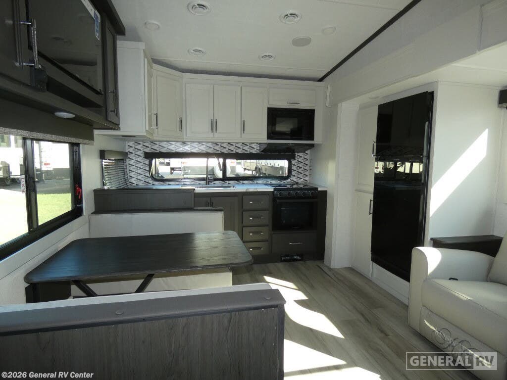 2025 Keystone Arcadia 242SLMD - New Fifth Wheel For Sale by General RV Center in Dover, Florida