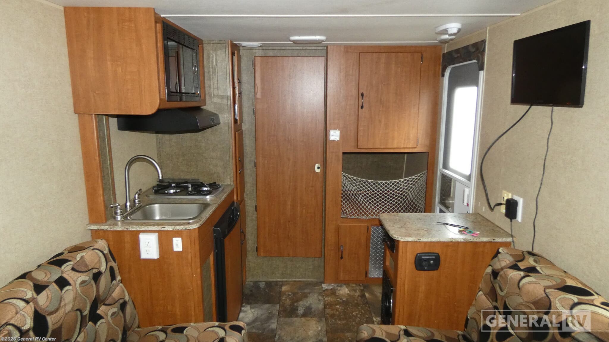 Used 2016 Travel Lite Express E16TH available in Dover, Florida