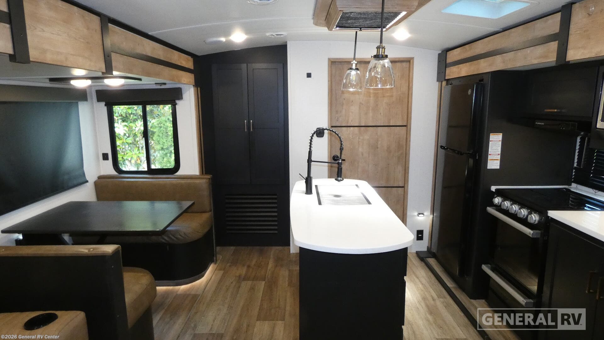 2023 Keystone Outback 340BH - Used Travel Trailer For Sale by General RV Center in Dover, Florida