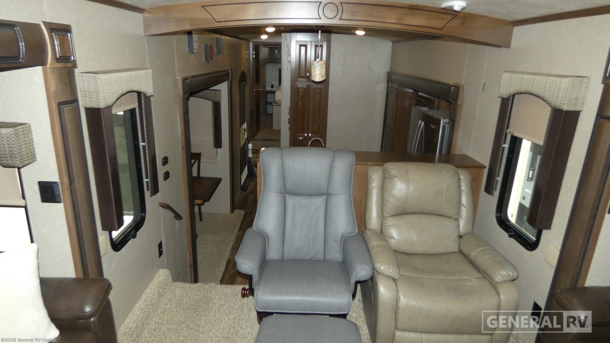 2019 Forest River Cedar Creek Silverback 37RTH - Used Fifth Wheel For Sale by General RV Center in Dover, Florida