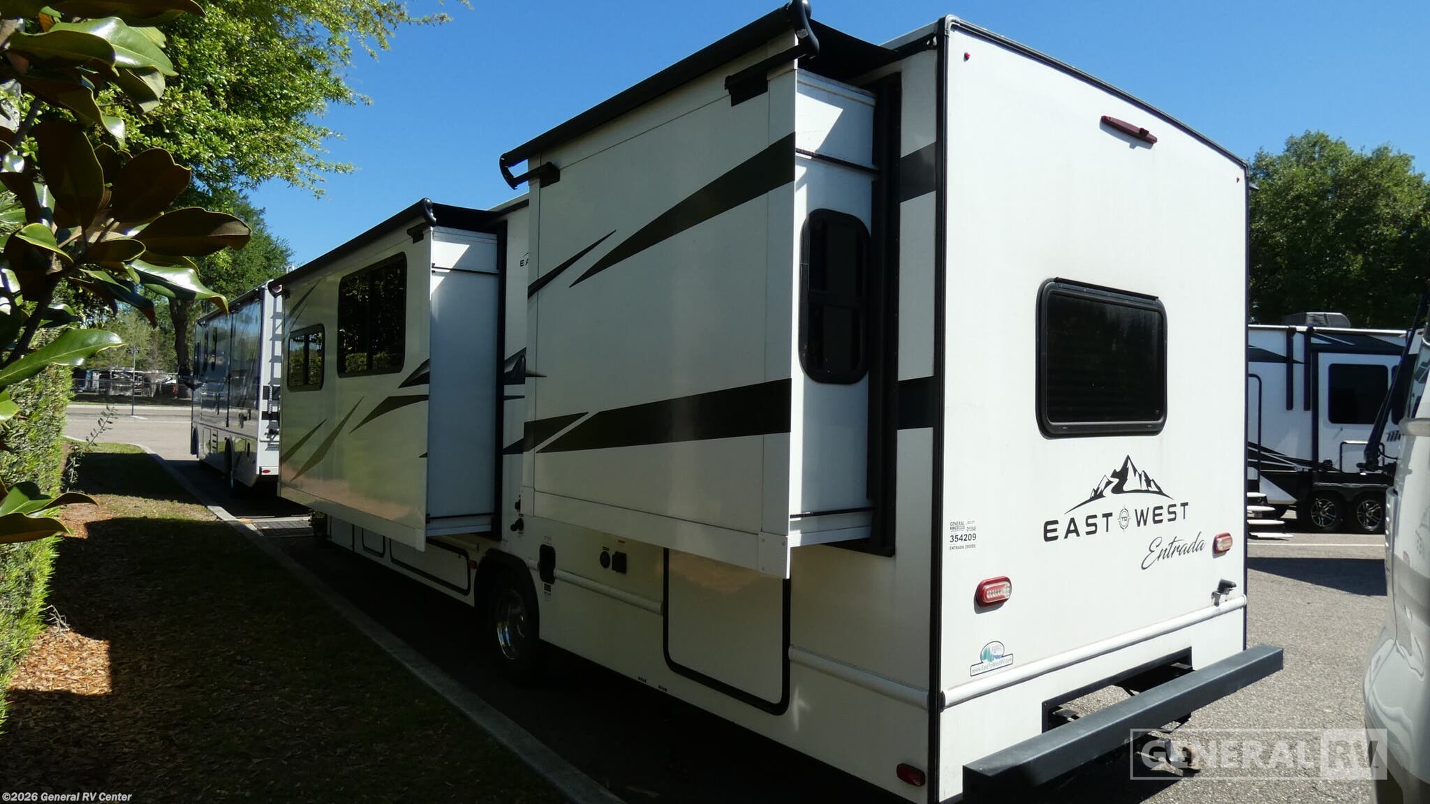 2023 Entrada 2900DS by East to West from General RV Center in Dover, Florida