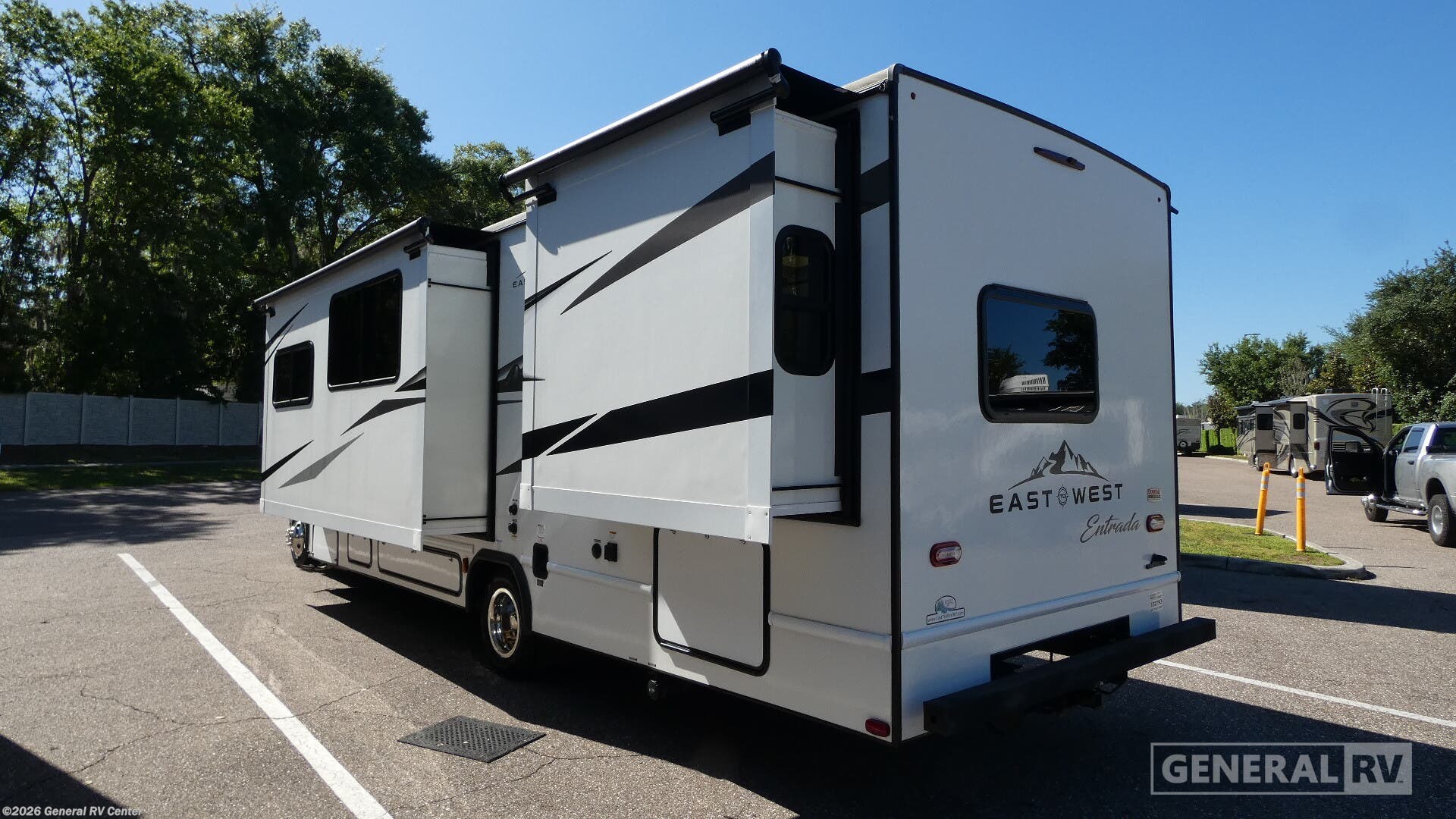 2023 Entrada 2900DS by East to West from General RV Center in Dover, Florida