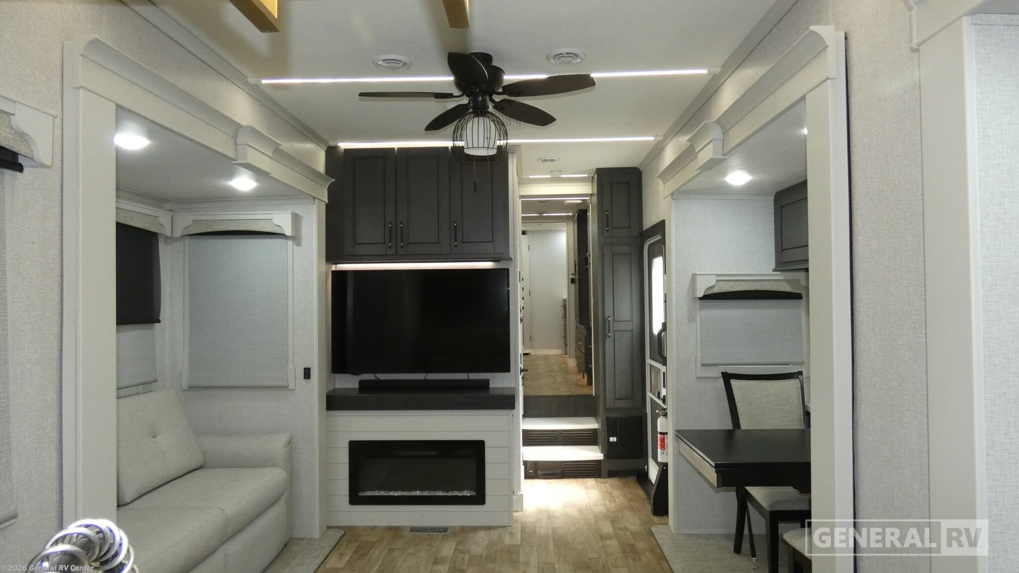 Used 2024 CrossRoads Redwood 4001LK available in Dover, Florida