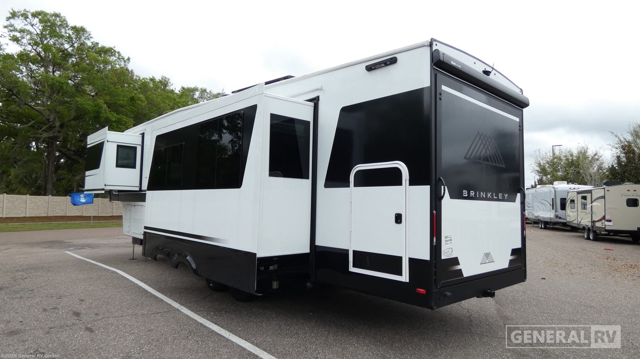 2024 Model Z 3400 by Brinkley RV from General RV Center in Dover, Florida