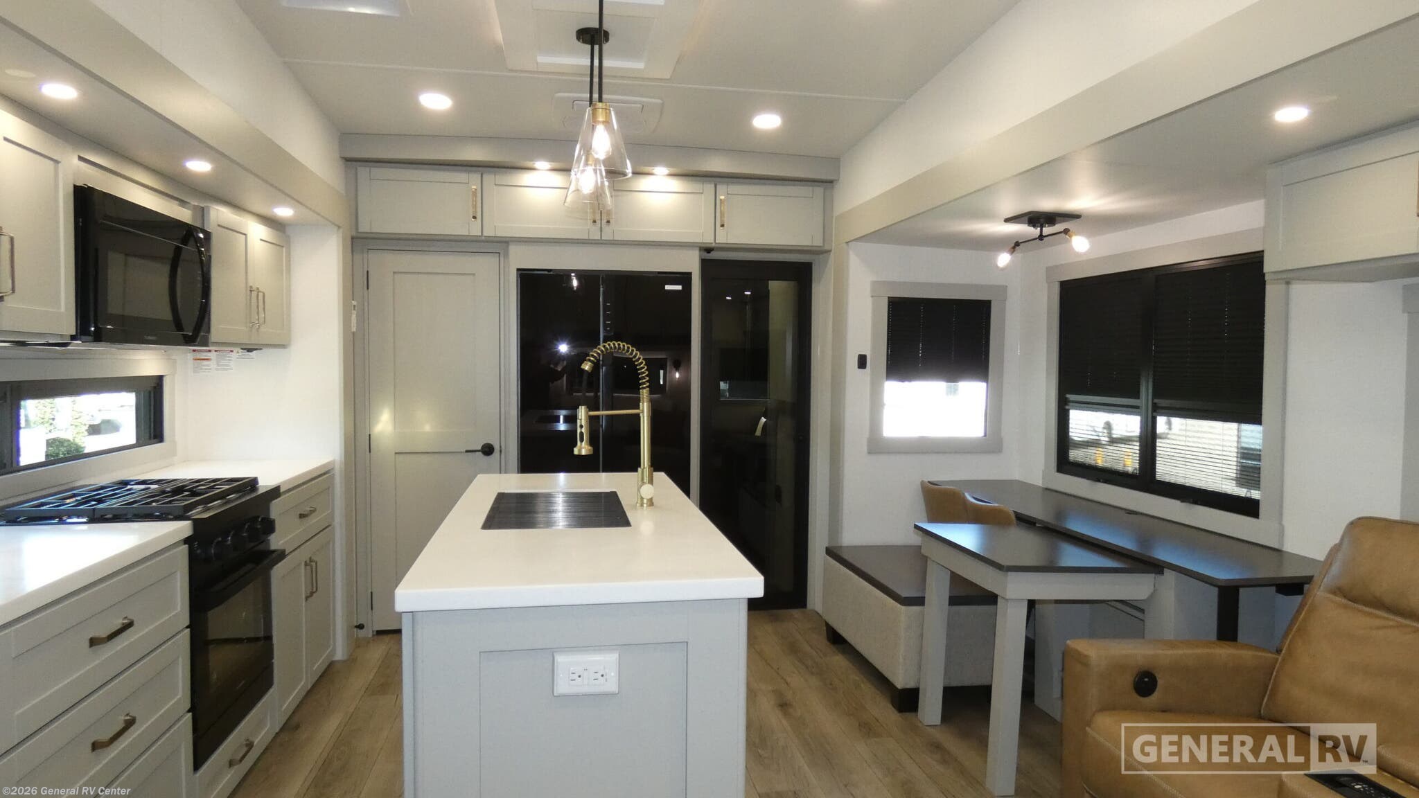 2024 Brinkley RV Model Z 3400 - Used Fifth Wheel For Sale by General RV Center in Dover, Florida