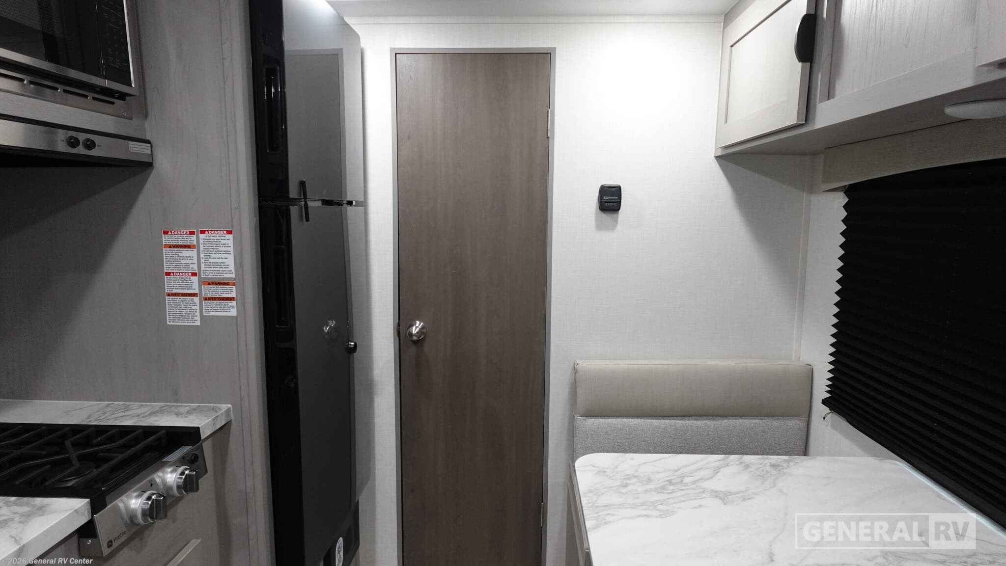 2026 Coachmen Clipper 3K Series 17FQ - New Travel Trailer For Sale by General RV Center in Dover, Florida