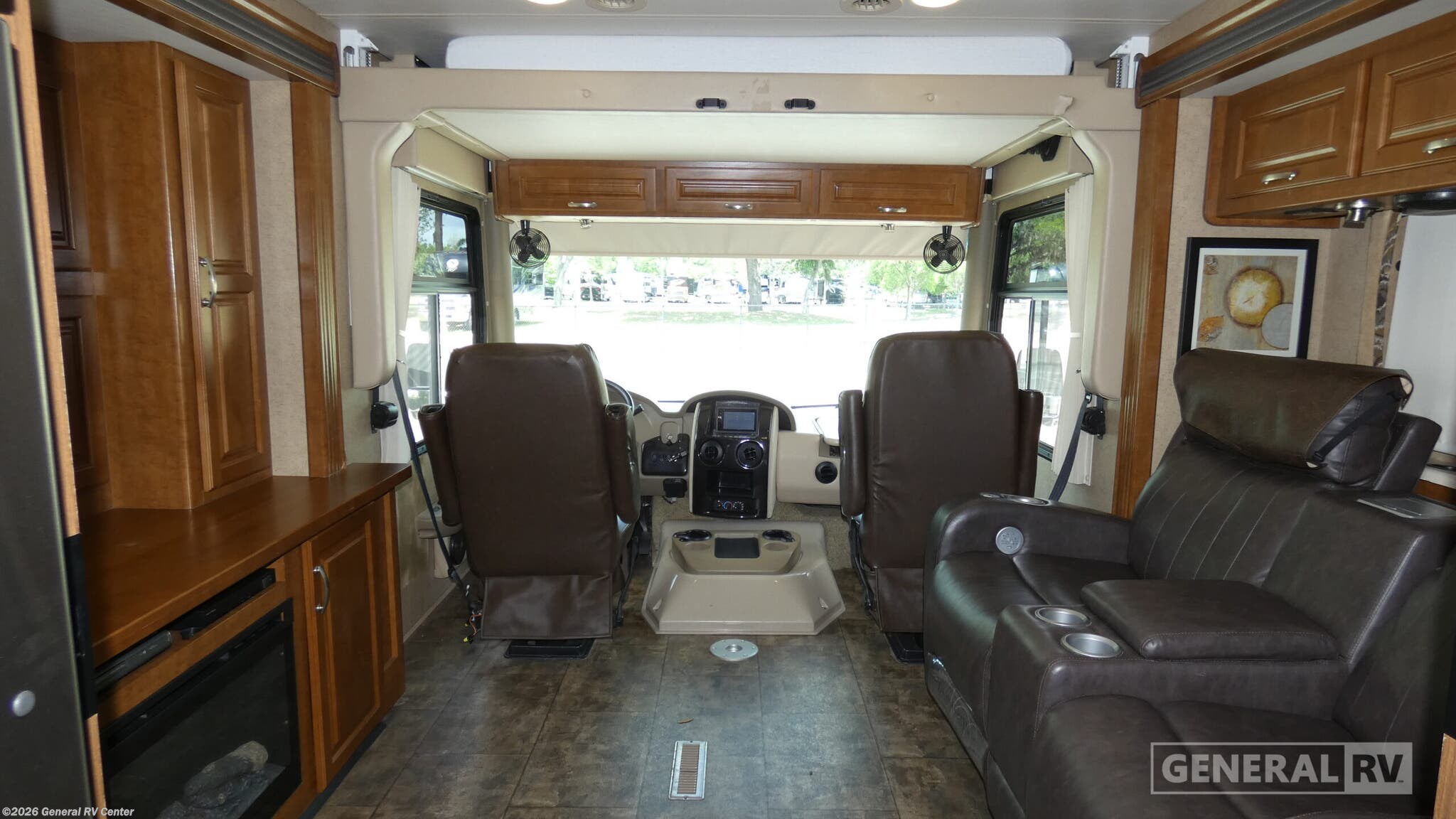 Used 2015 Thor Motor Coach Challenger 37KT available in Dover, Florida