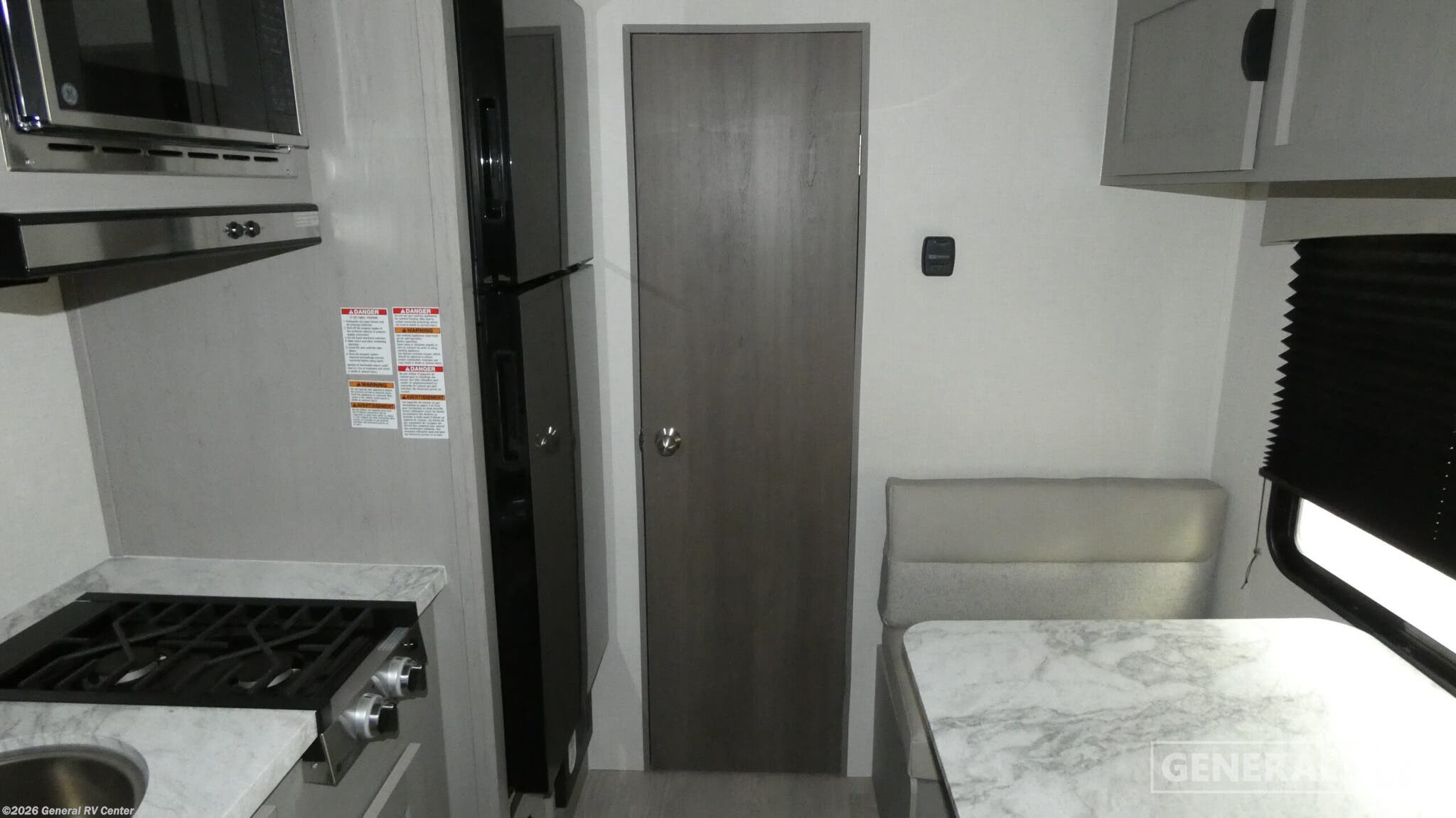 2026 Coachmen Clipper 3K SERIES 17FQ - New Travel Trailer For Sale by General RV Center in Dover, Florida