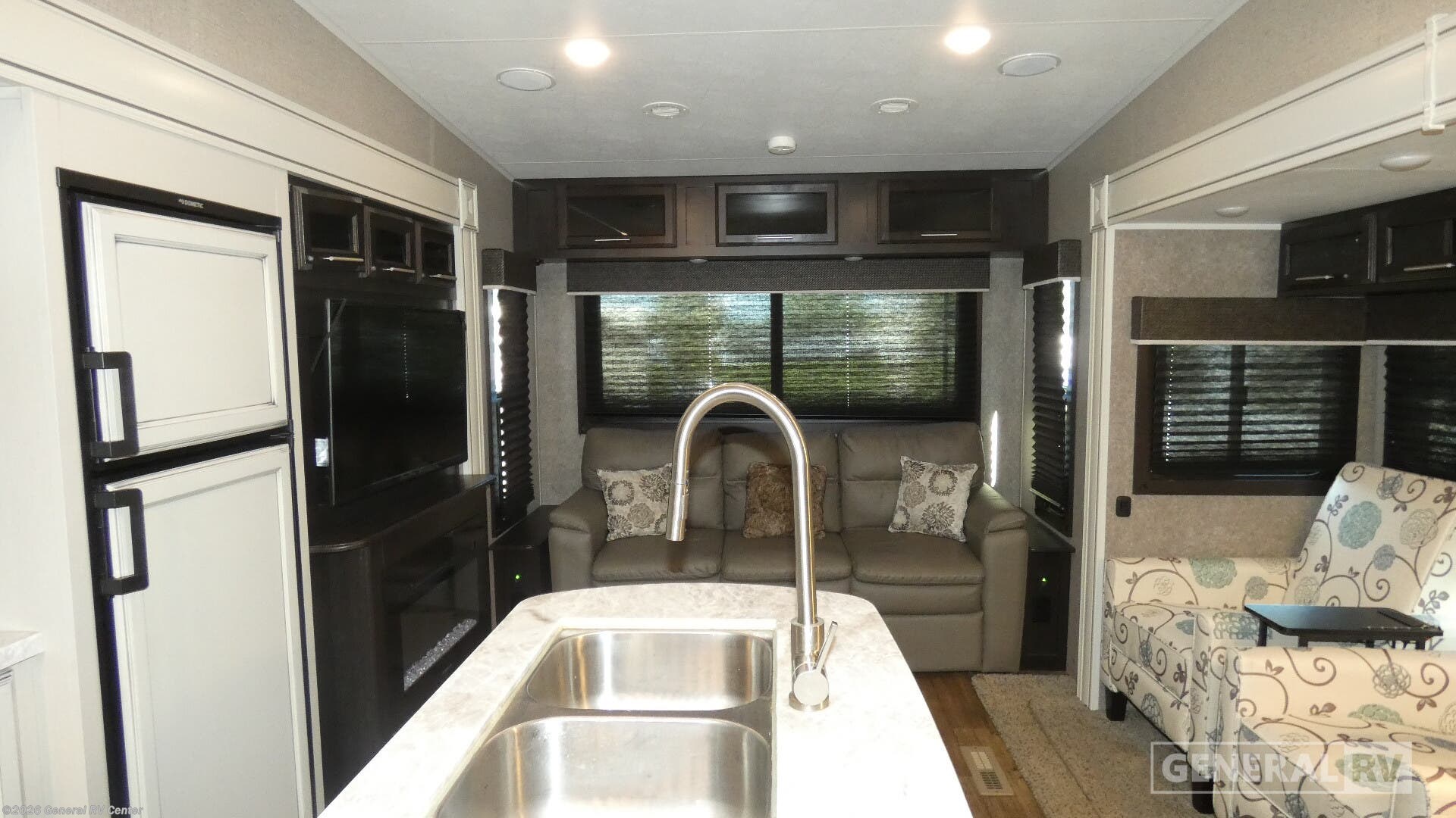 2020 Jayco Eagle HT 28.5RSTS - Used Fifth Wheel For Sale by General RV Center in Dover, Florida