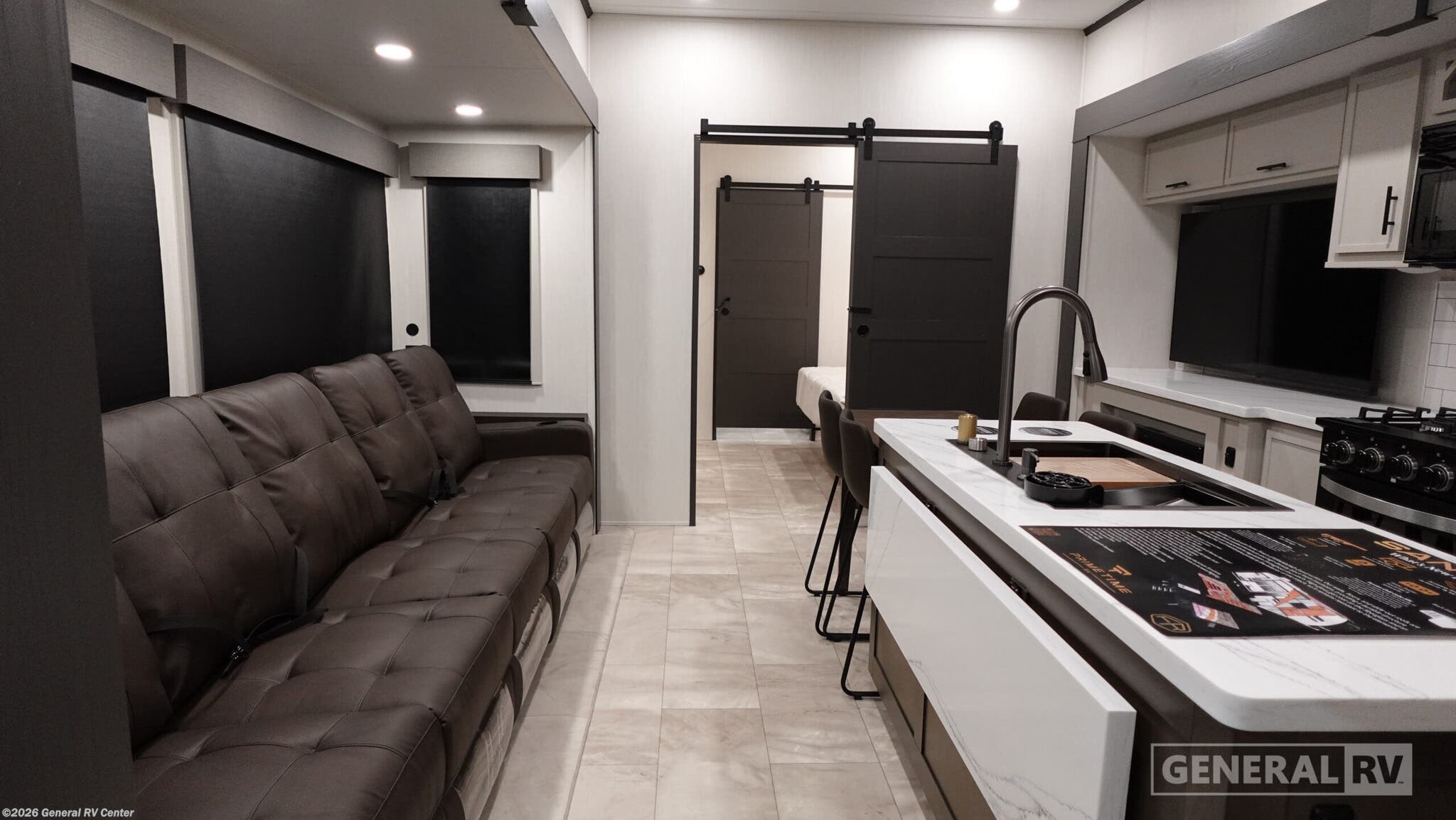 2026 Prime Time Sanibel 39HYBRID - New Fifth Wheel For Sale by General RV Center in Dover, Florida