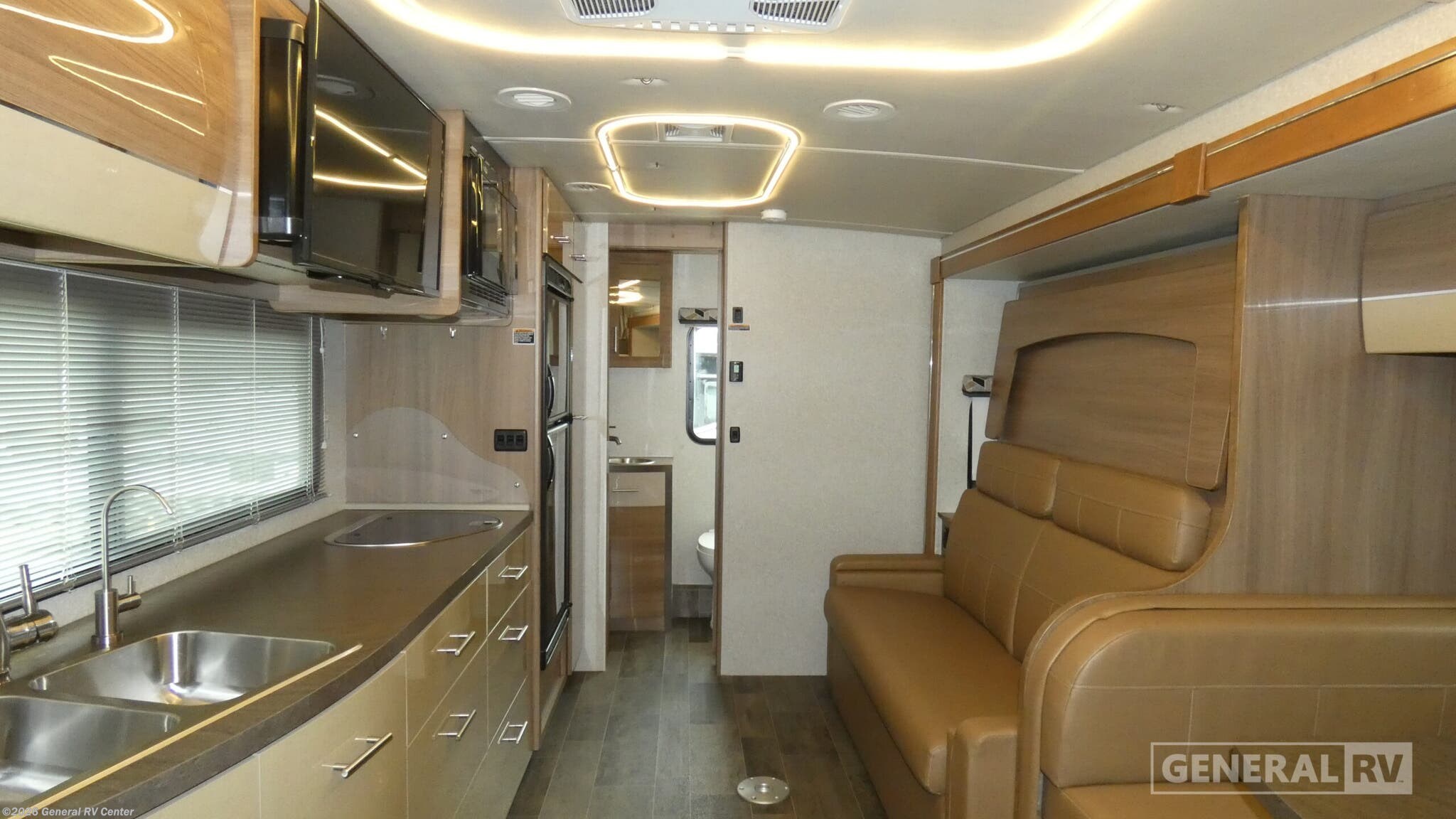 2019 Winnebago Navion 24D - Used Class C For Sale by General RV Center in Dover, Florida