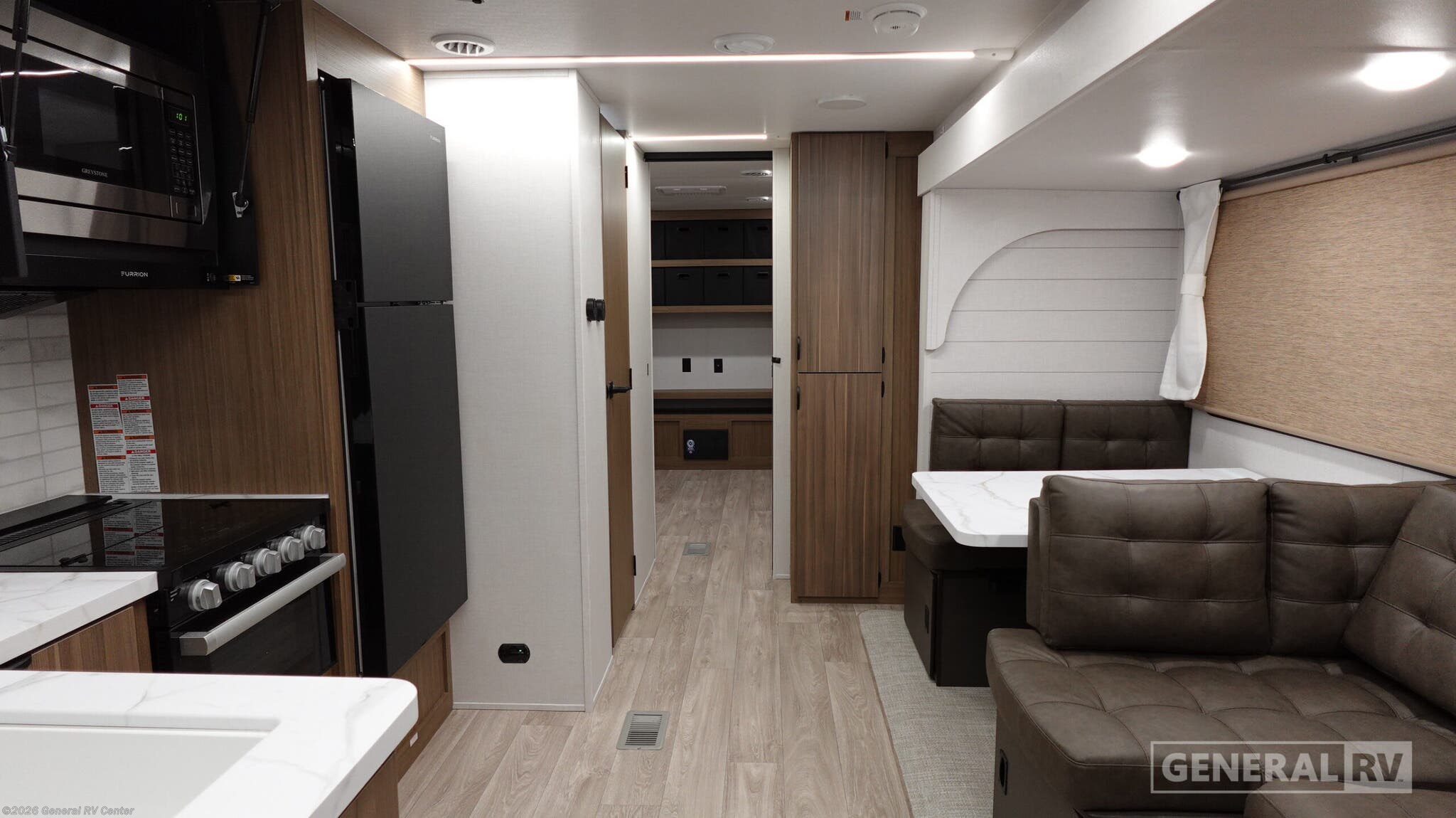 2026 Forest River Salem 31KQBTS - New Travel Trailer For Sale by General RV Center in Dover, Florida