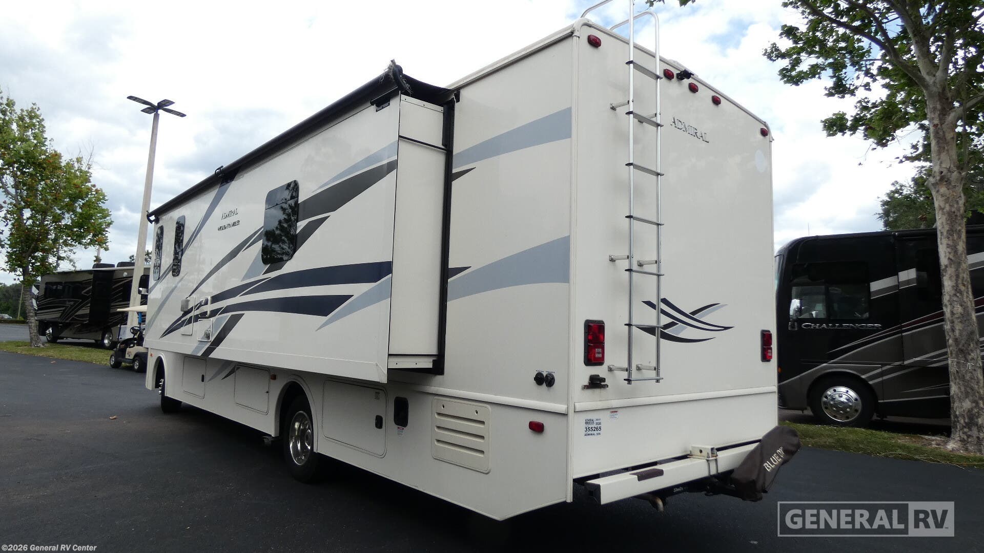 2020 Admiral 32S by Holiday Rambler from General RV Center in Dover, Florida