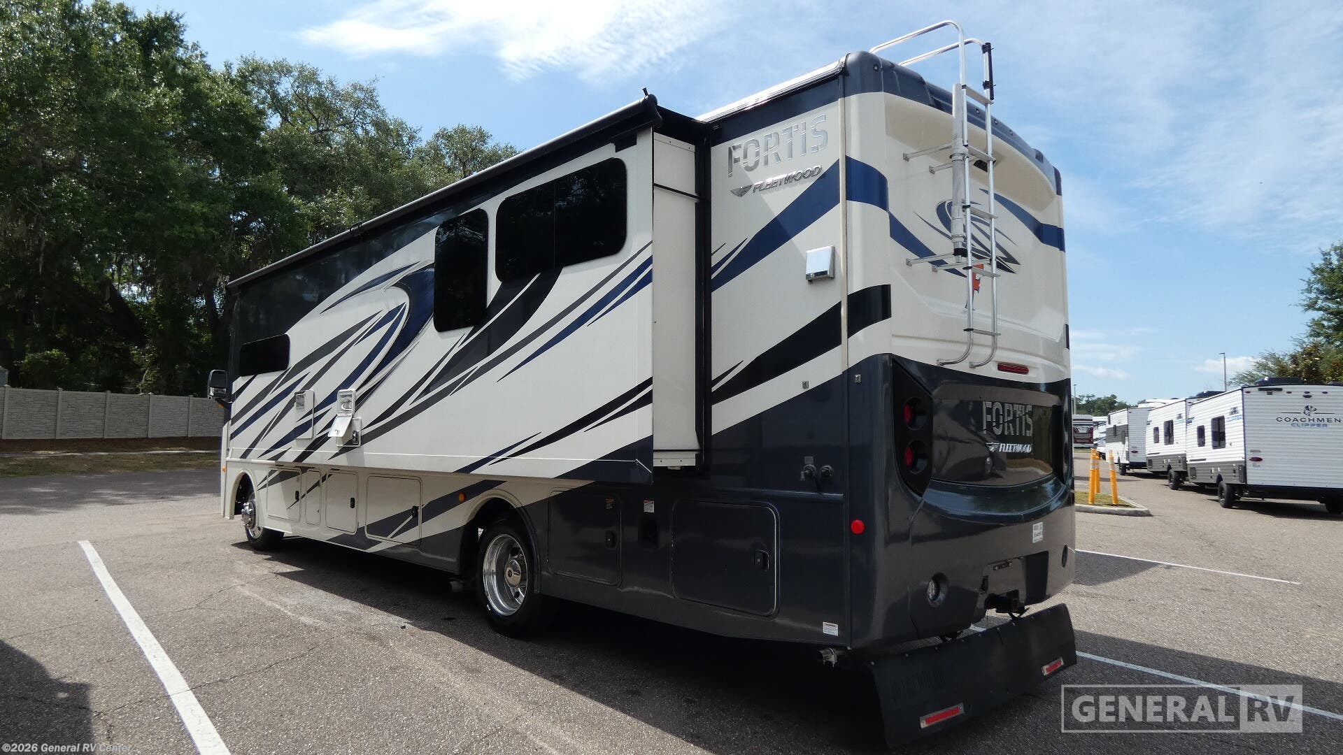 2022 Fortis 32RW by Fleetwood from General RV Center in Dover, Florida