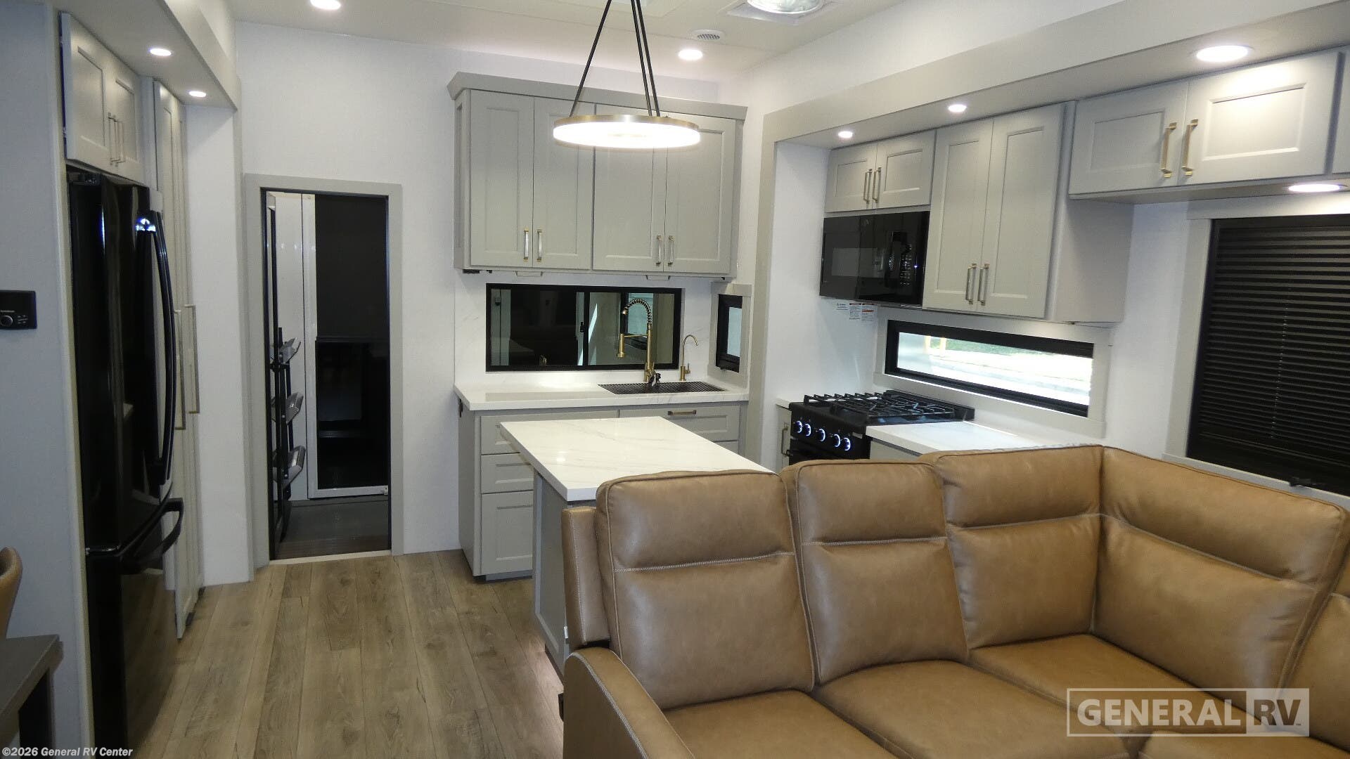 2025 Brinkley RV Model G 3250 - Used Fifth Wheel For Sale by General RV Center in Dover, Florida