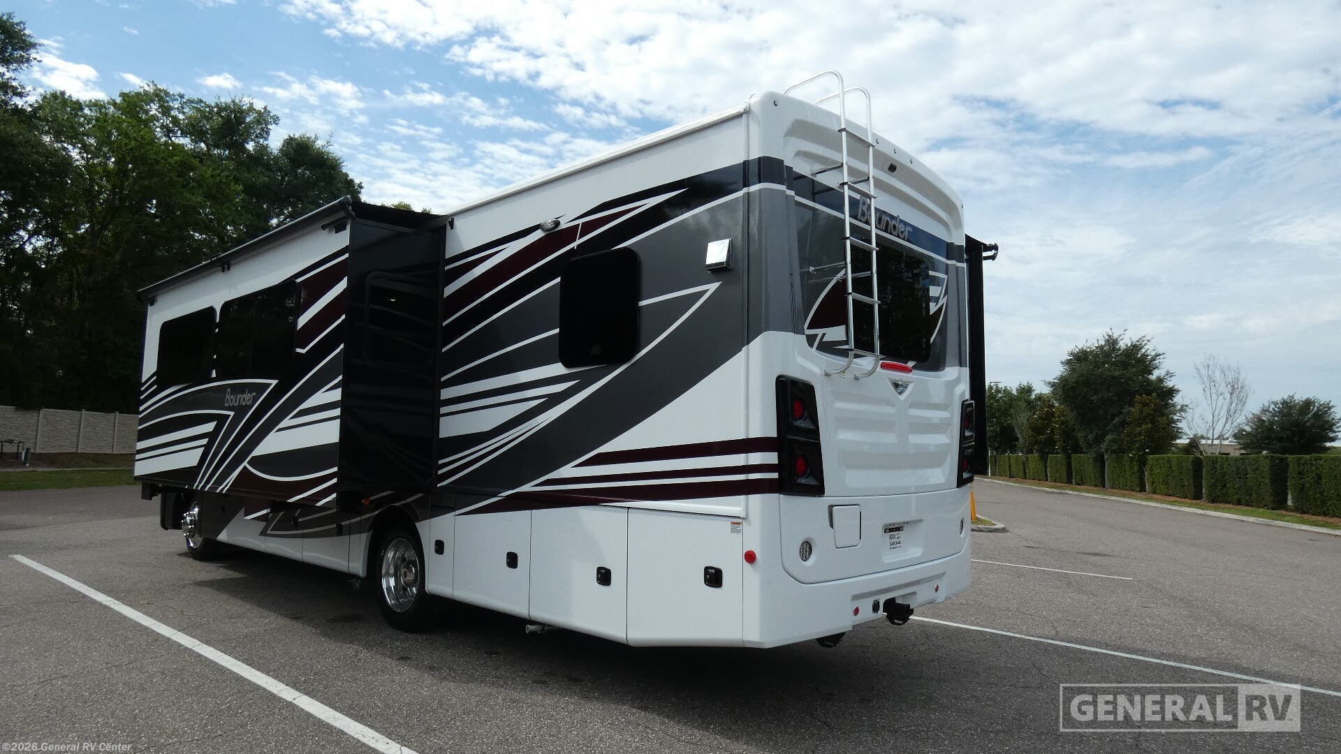 2026 Bounder 33C by Fleetwood from General RV Center in Dover, Florida